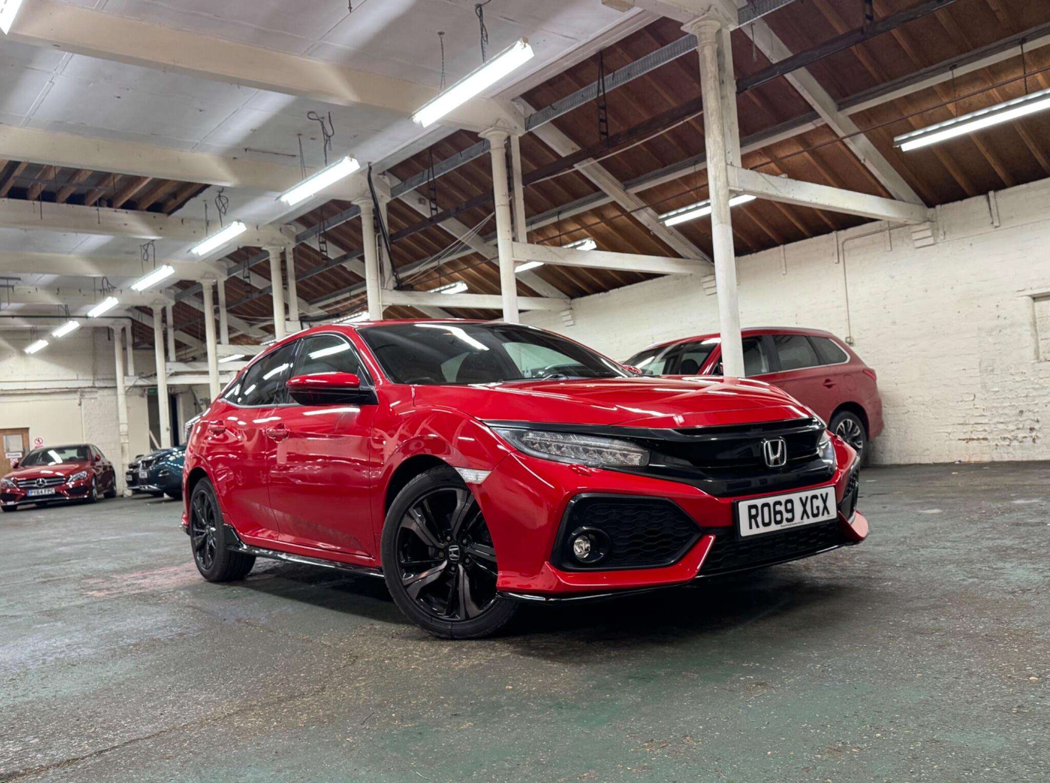 A 2019 HONDA CIVIC 1.5 VTEC Turbo GPF Sport Euro 6 (s/s) 5dr A 2019 HONDA CIVIC 1.5 VTEC Turbo GPF Sport Euro 6 (s/s) 5dr