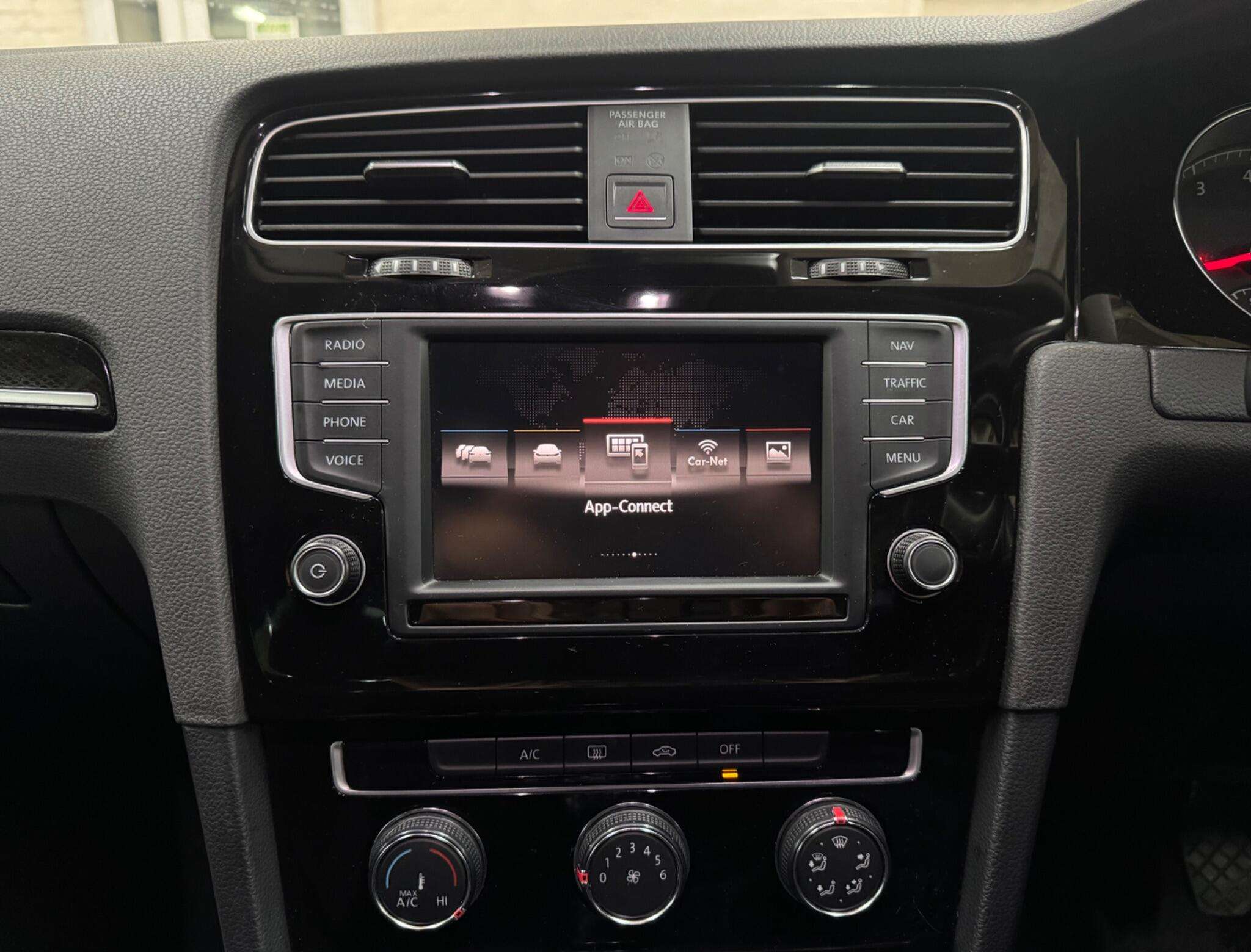 2015 VOLKSWAGEN GOLF 2015 VOLKSWAGEN GOLF