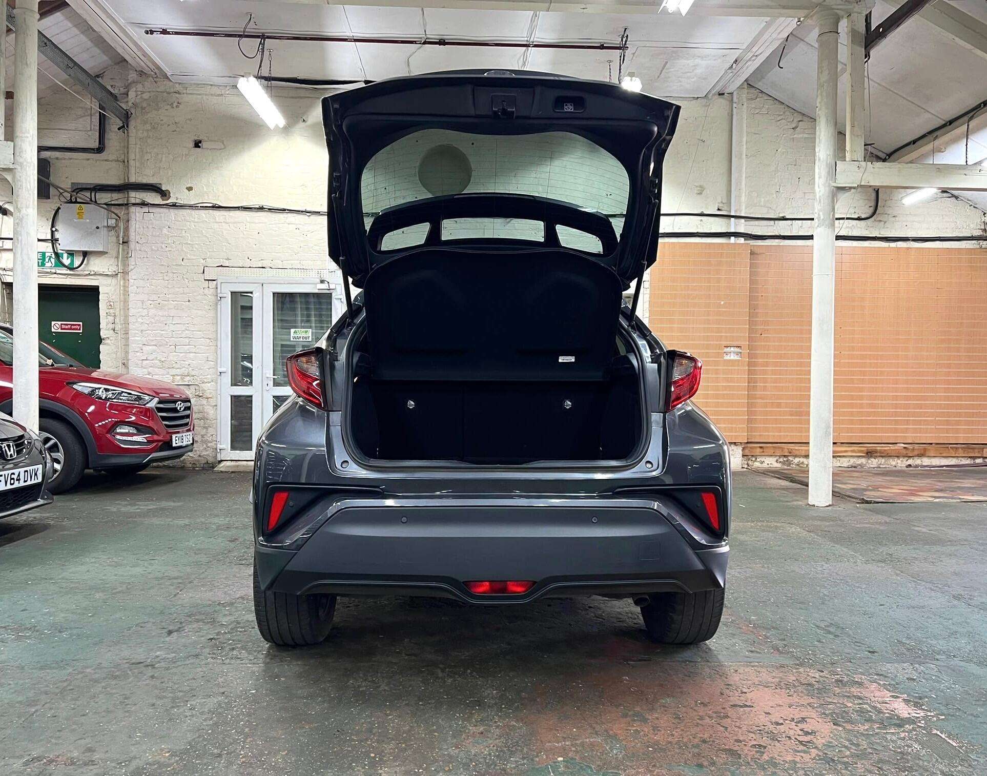 2021 TOYOTA C-HR 2021 TOYOTA C-HR