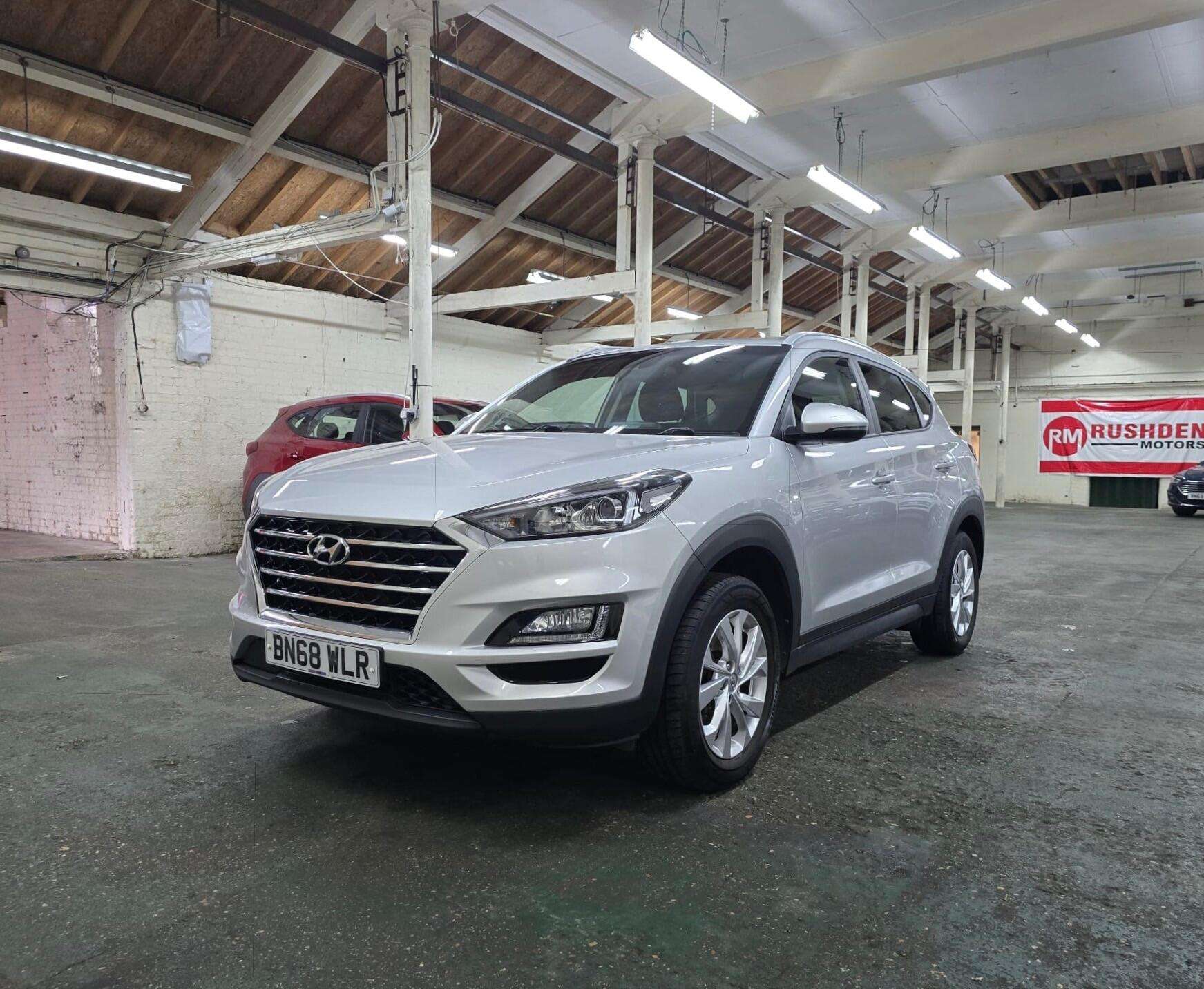 A 2018 HYUNDAI TUCSON 1.6 GDi Blue Drive SE Nav Euro 6 (s/s) 5dr A 2018 HYUNDAI TUCSON 1.6 GDi Blue Drive SE Nav Euro 6 (s/s) 5dr