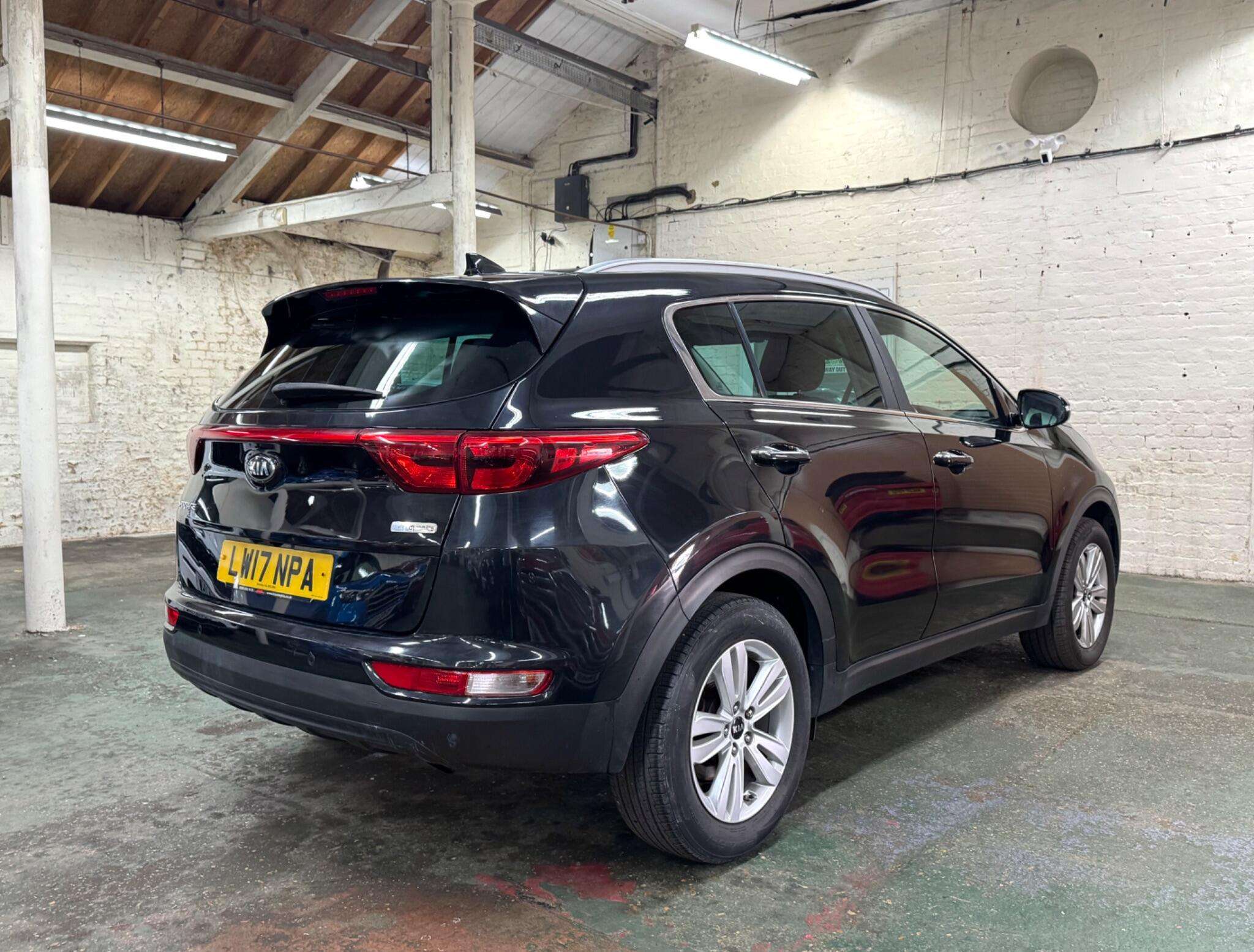 2017 KIA SPORTAGE 2017 KIA SPORTAGE