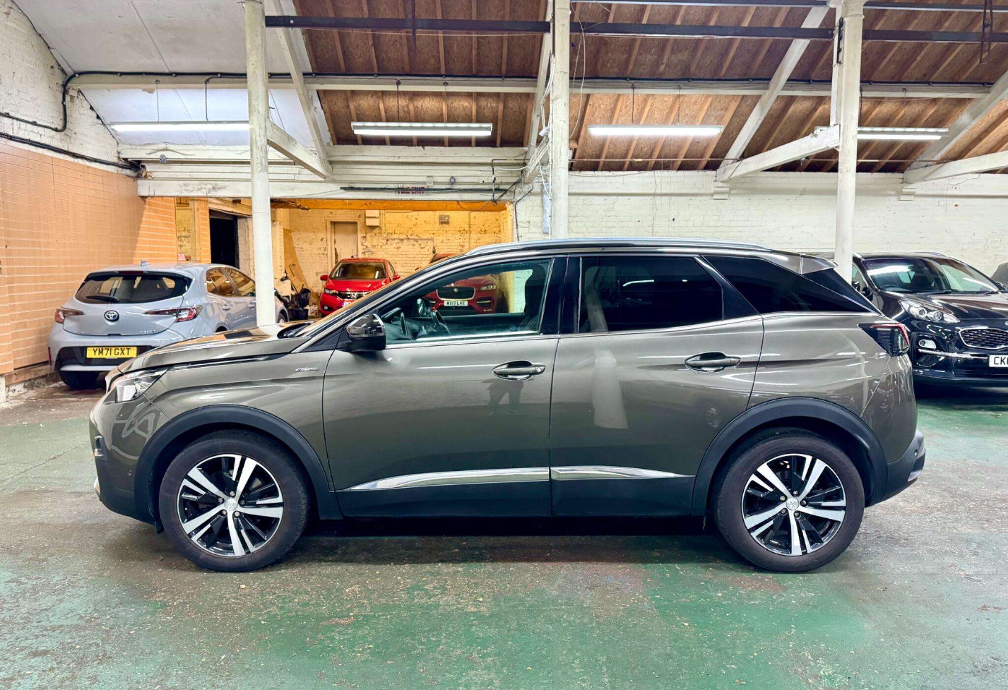 2018 PEUGEOT 3008 2018 PEUGEOT 3008