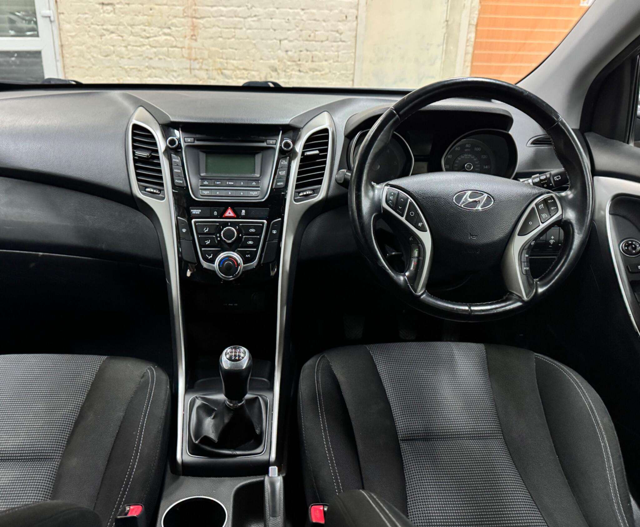 2014 HYUNDAI I30 2014 HYUNDAI I30