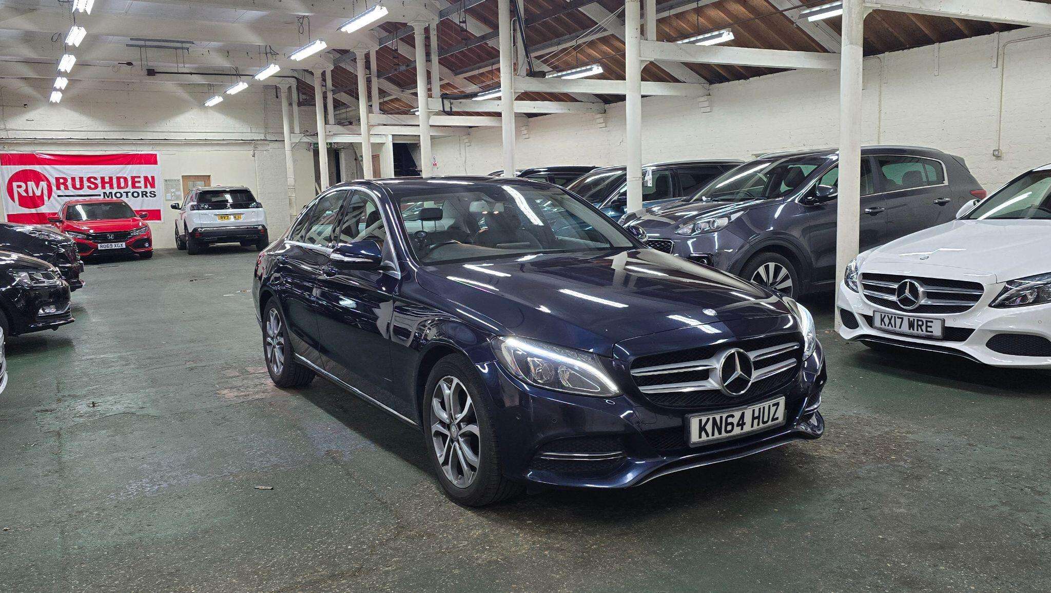 A 2015 MERCEDES-BENZ C CLASS 2.1 C220 BlueTEC Sport G-Tronic+ Euro 6 (s/s) 4dr A 2015 MERCEDES-BENZ C CLASS 2.1 C220 BlueTEC Sport G-Tronic+ Euro 6 (s/s) 4dr