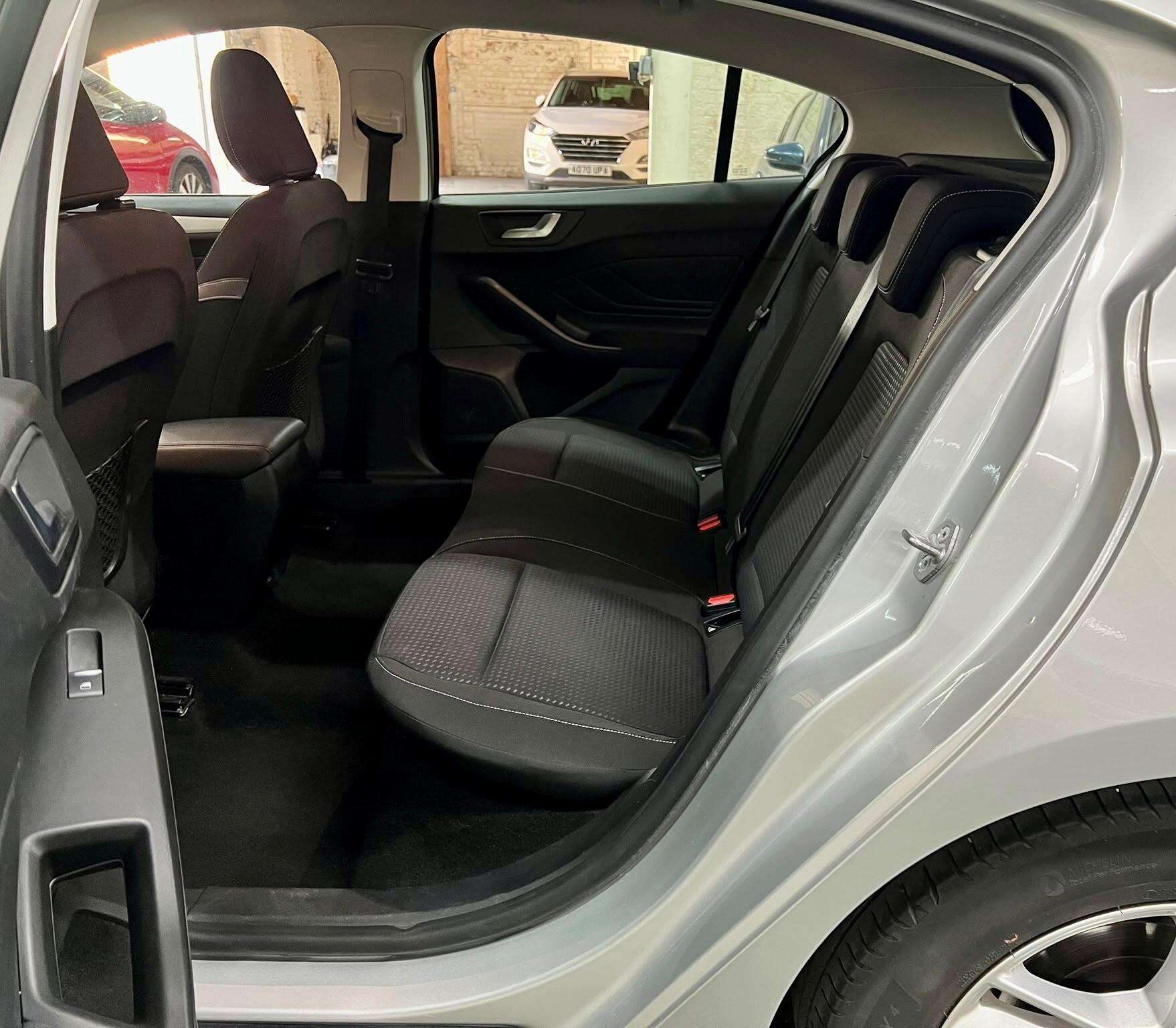 2019 FORD FOCUS 2019 FORD FOCUS