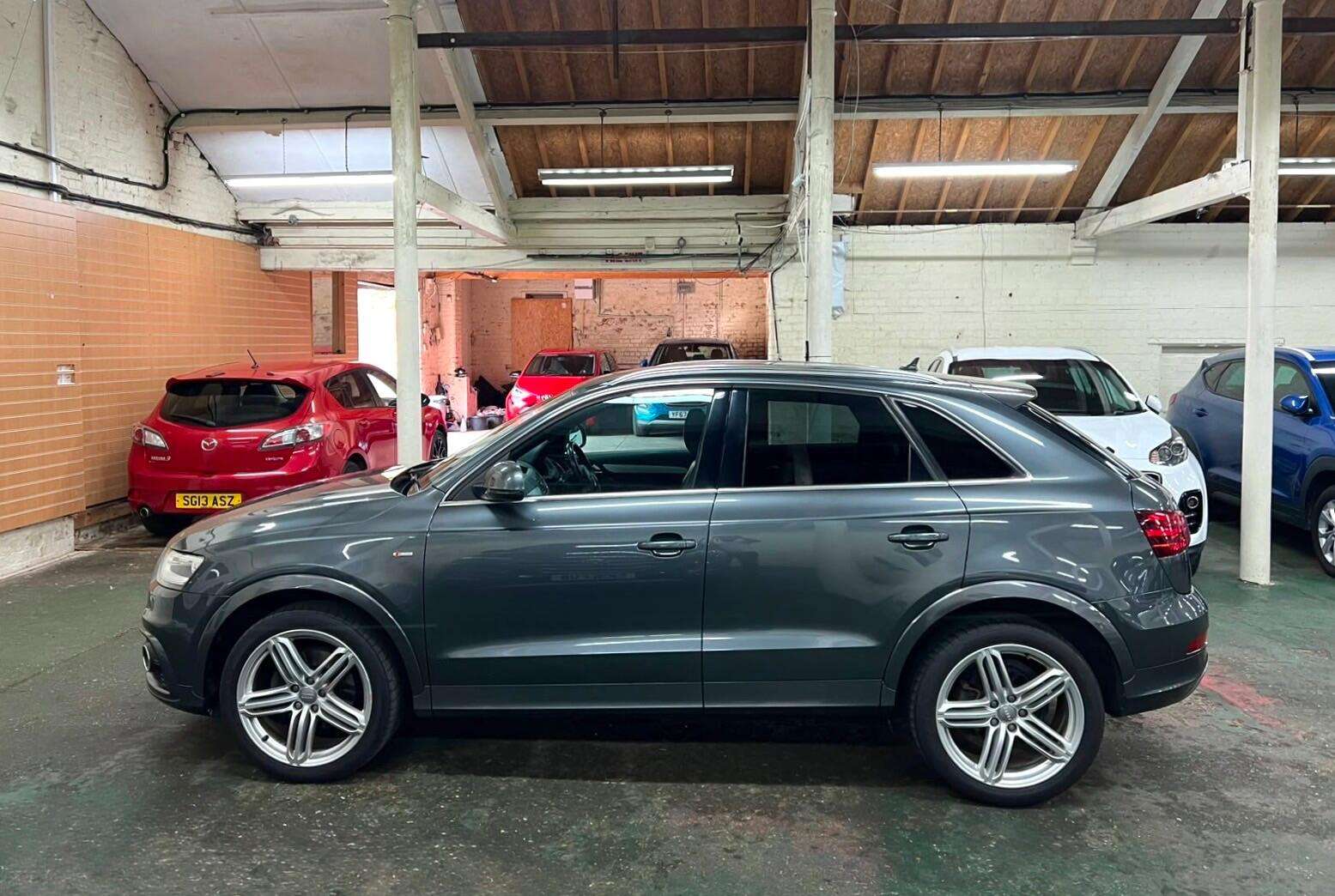 2014 AUDI Q3 2014 AUDI Q3