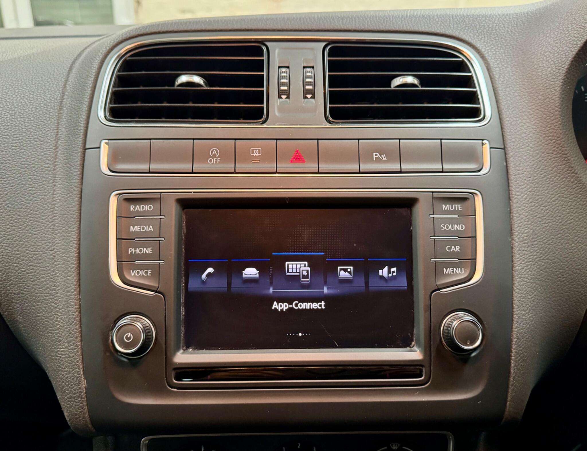 2016 VOLKSWAGEN POLO 2016 VOLKSWAGEN POLO