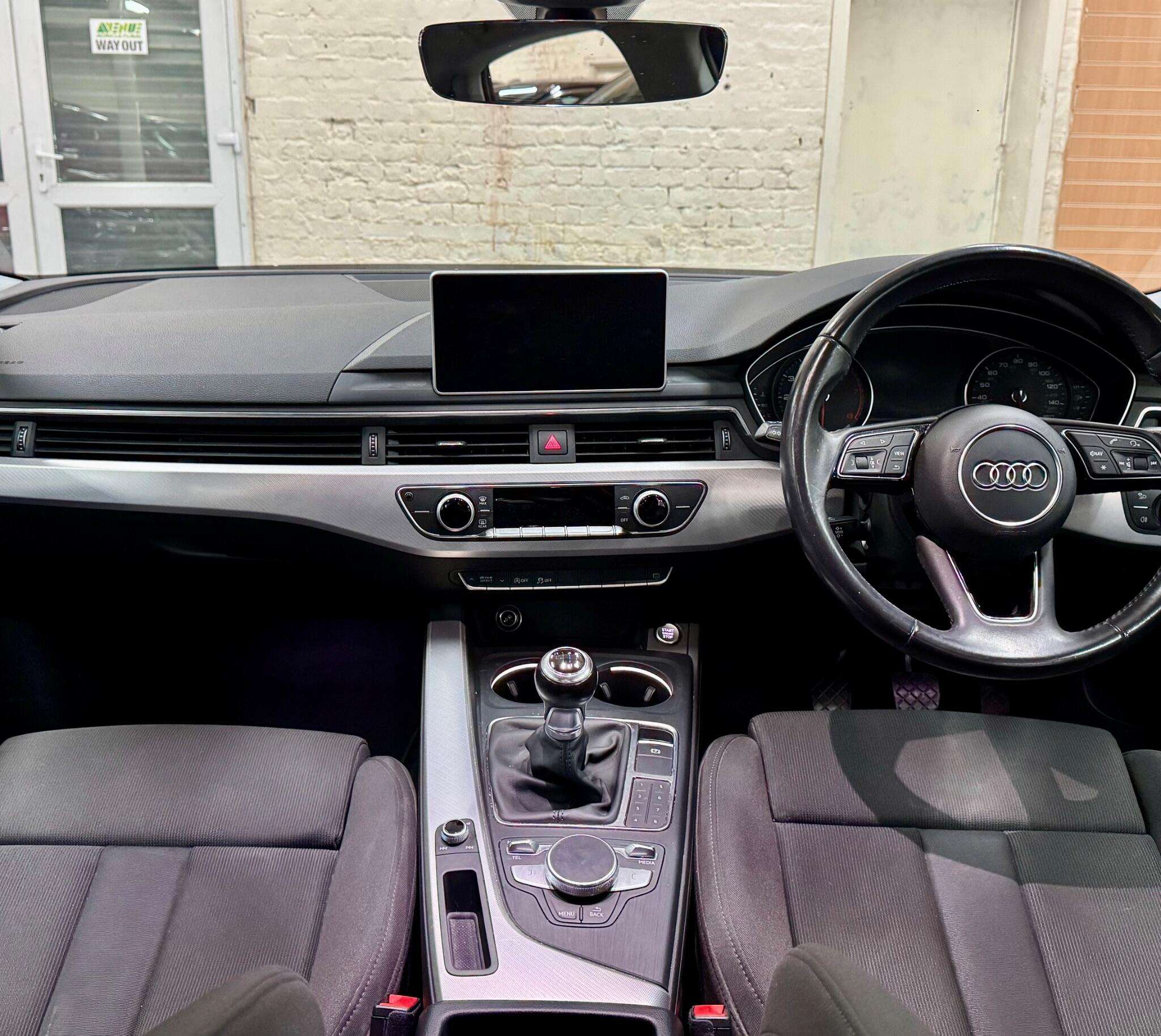 2016 AUDI A4 2016 AUDI A4