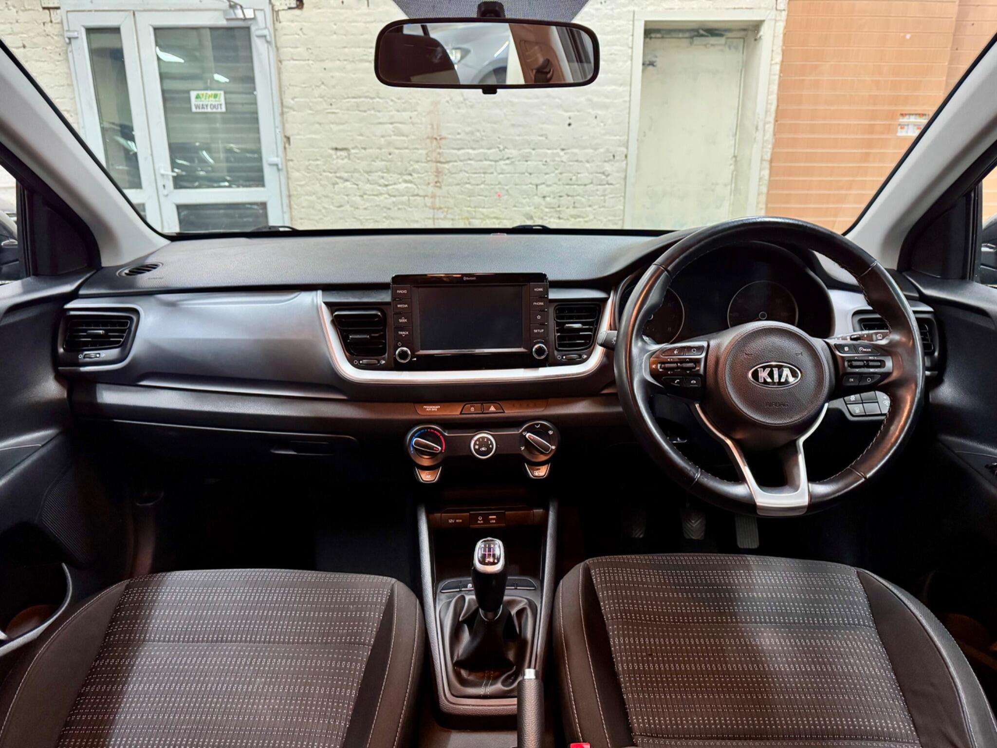 2019 KIA STONIC 2019 KIA STONIC