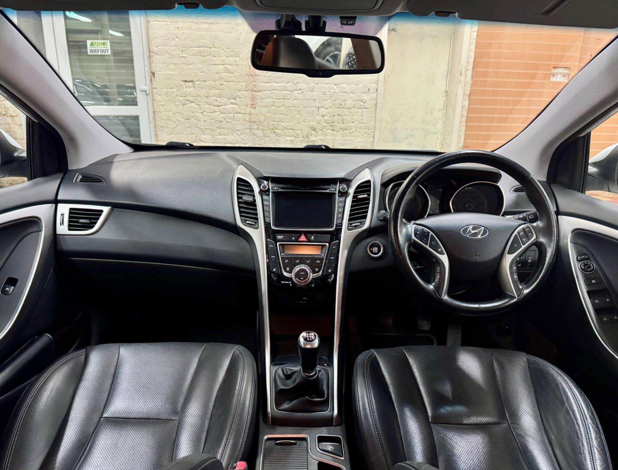 2016 HYUNDAI I30 2016 HYUNDAI I30