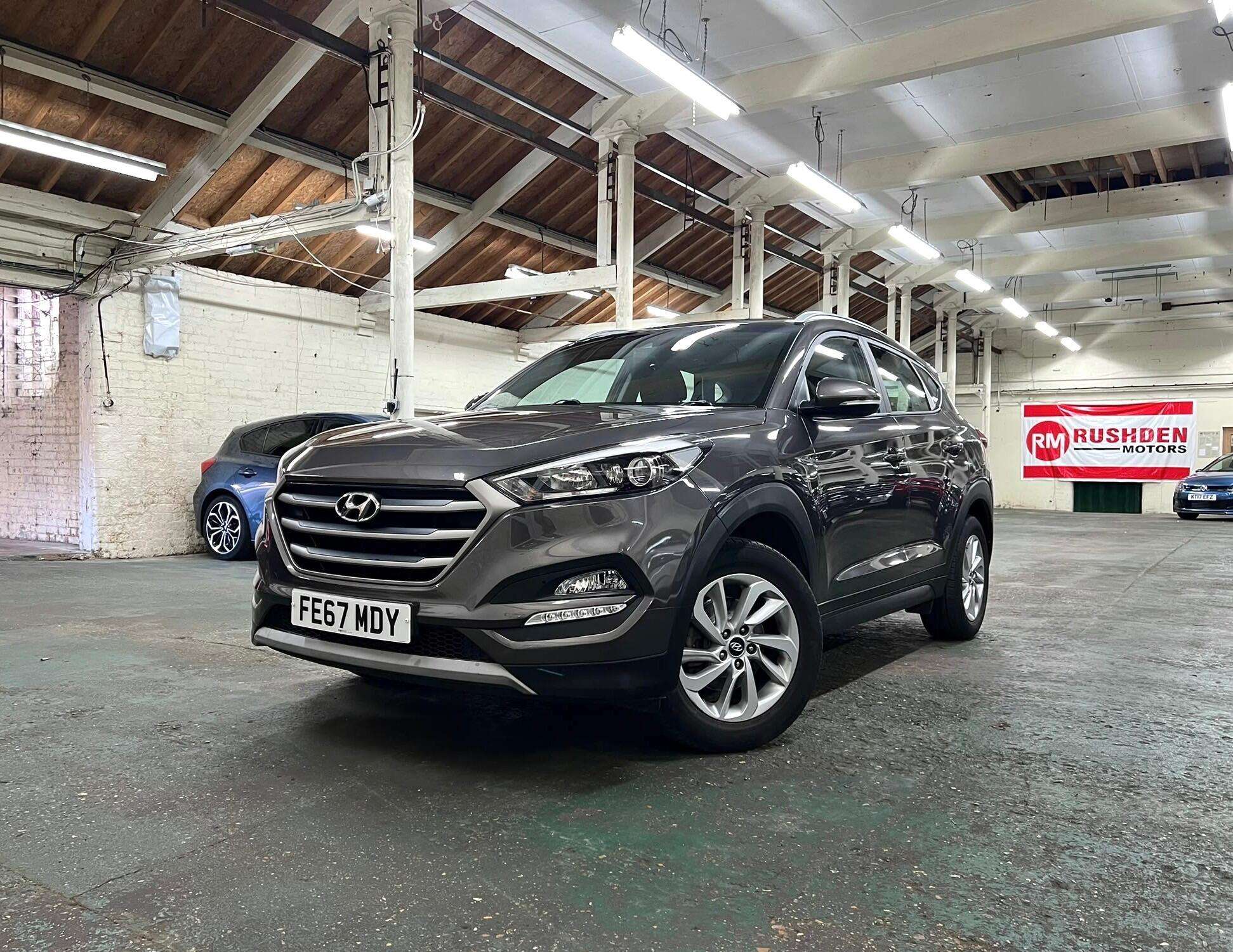 A 2017 HYUNDAI TUCSON 1.6 GDi Blue Drive SE Nav Euro 6 (s/s) 5dr A 2017 HYUNDAI TUCSON 1.6 GDi Blue Drive SE Nav Euro 6 (s/s) 5dr