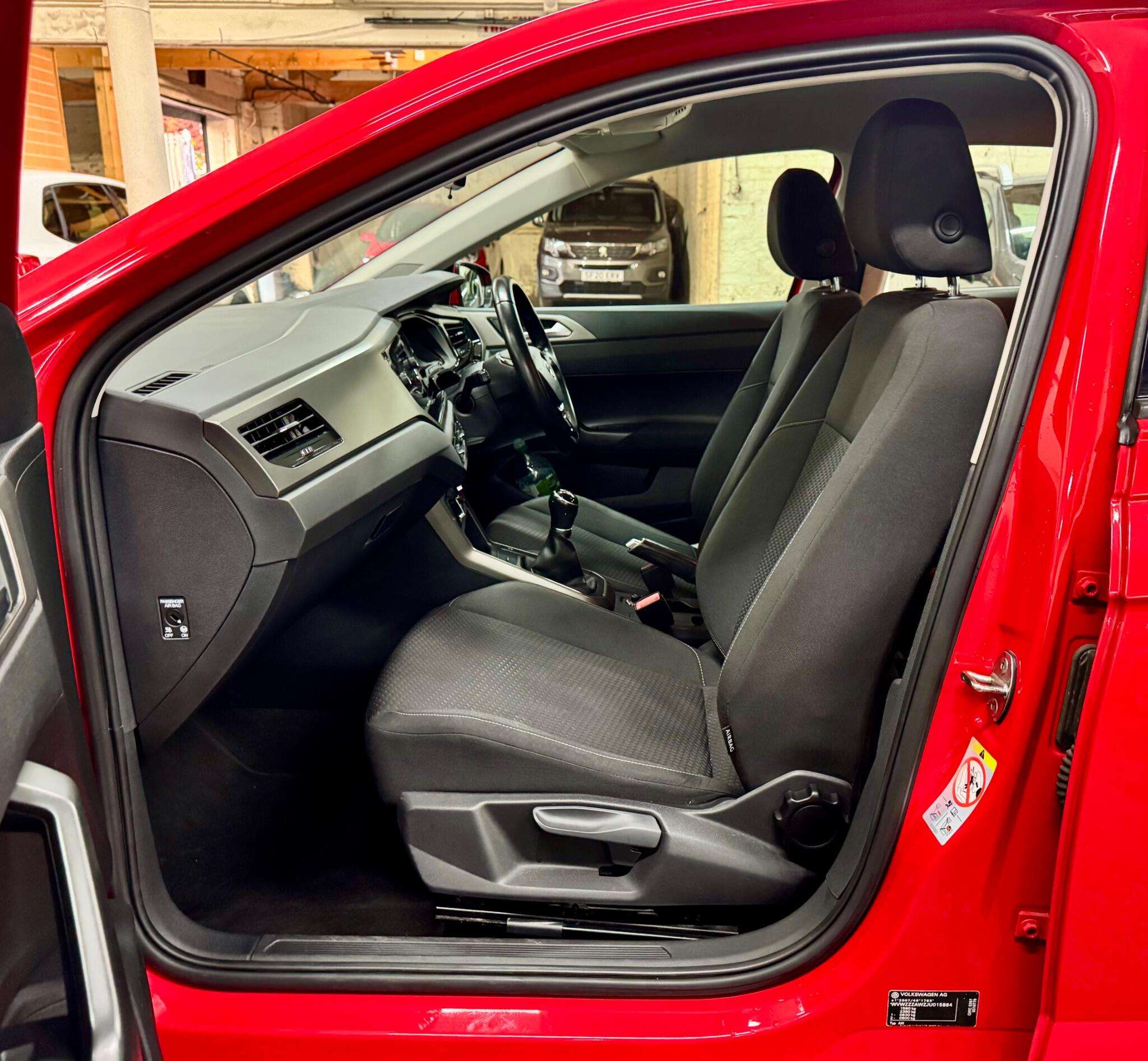 2018 VOLKSWAGEN POLO 2018 VOLKSWAGEN POLO