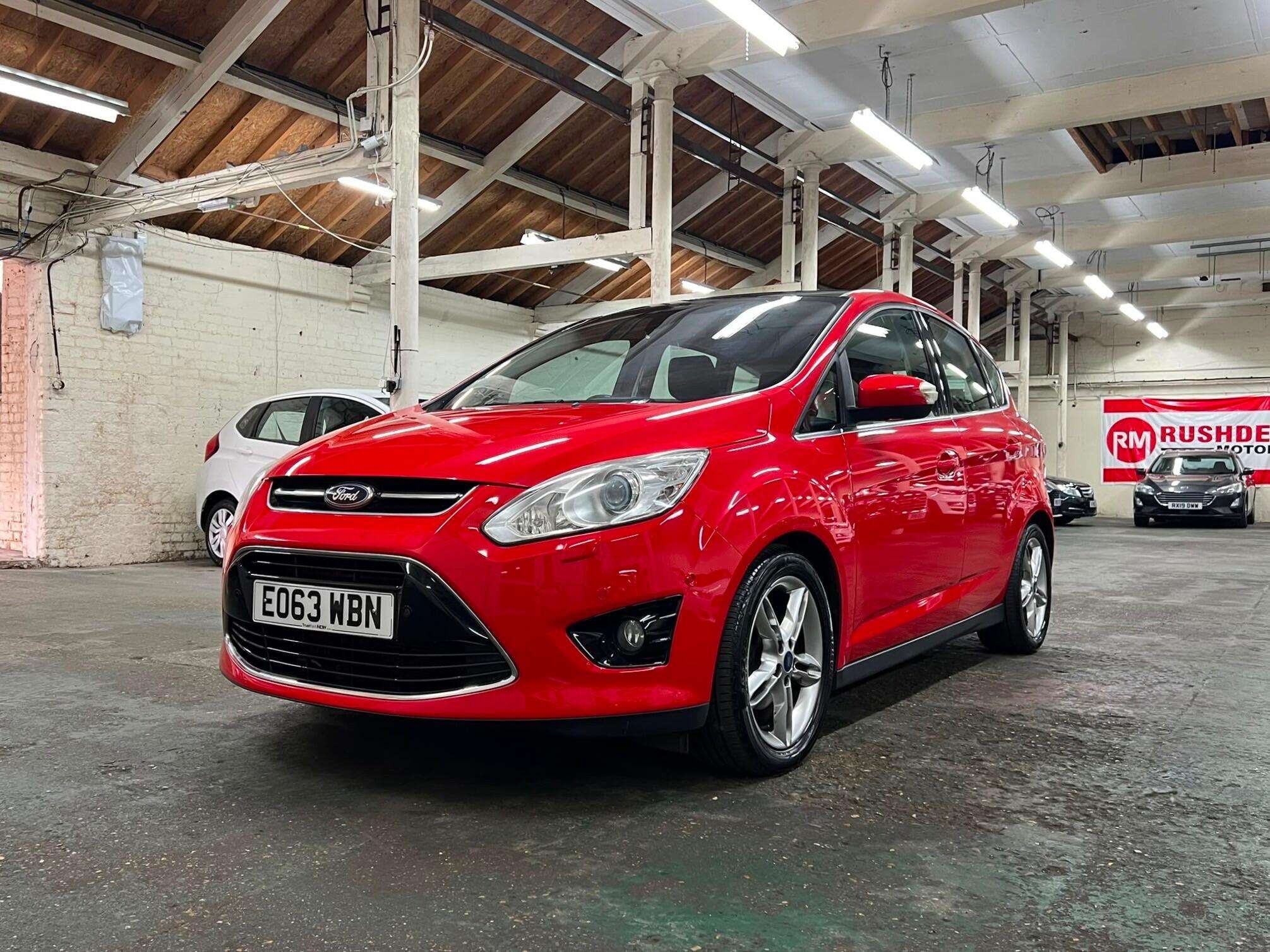 A 2013 FORD C-MAX 1.6 TDCi Titanium X Euro 5 5dr A 2013 FORD C-MAX 1.6 TDCi Titanium X Euro 5 5dr