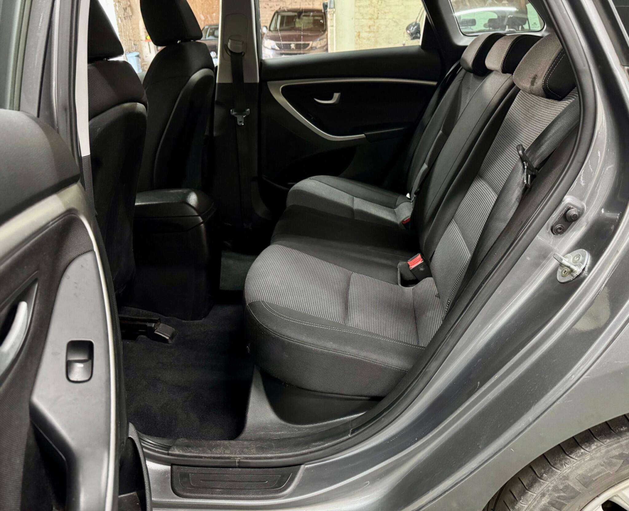 2014 HYUNDAI I30 2014 HYUNDAI I30