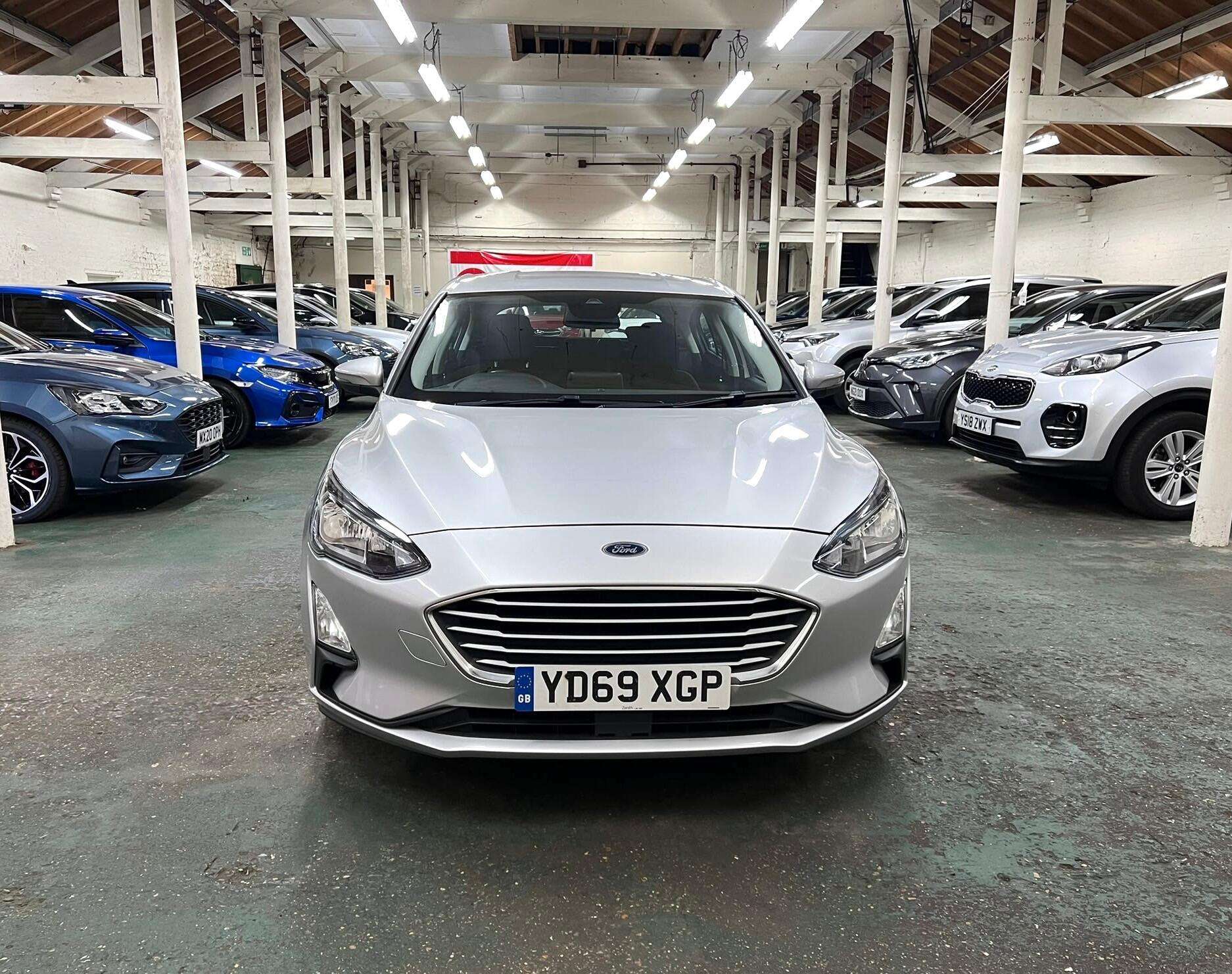 A 2019 FORD FOCUS 1.5 EcoBlue Zetec Euro 6 (s/s) 5dr A 2019 FORD FOCUS 1.5 EcoBlue Zetec Euro 6 (s/s) 5dr