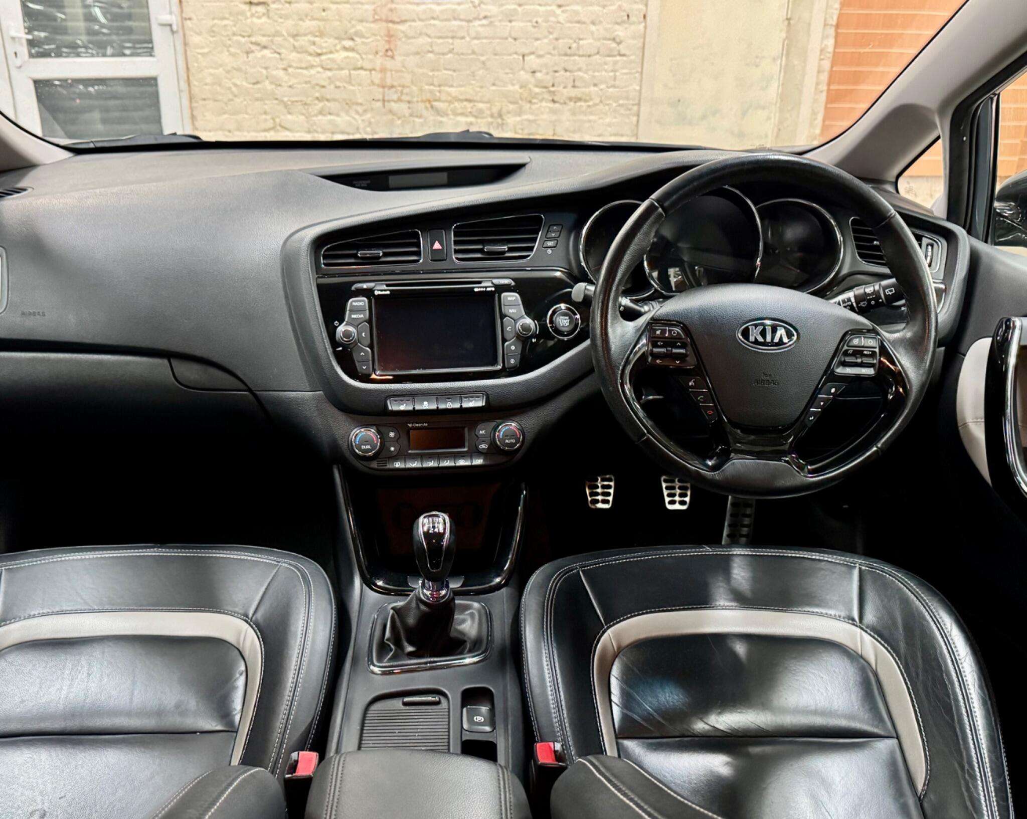 2013 KIA CEED 2013 KIA CEED