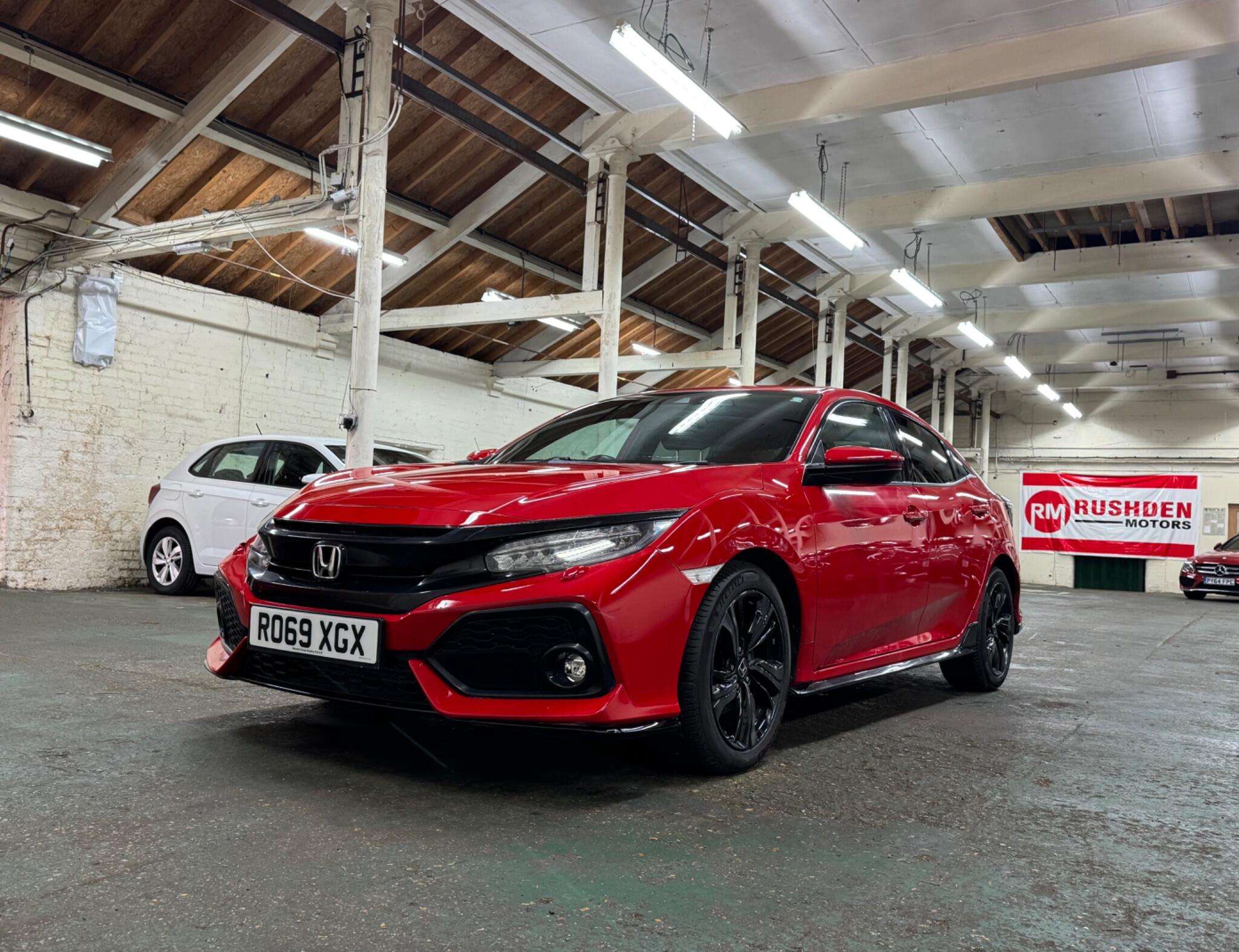 A 2019 HONDA CIVIC 1.5 VTEC Turbo GPF Sport Euro 6 (s/s) 5dr A 2019 HONDA CIVIC 1.5 VTEC Turbo GPF Sport Euro 6 (s/s) 5dr