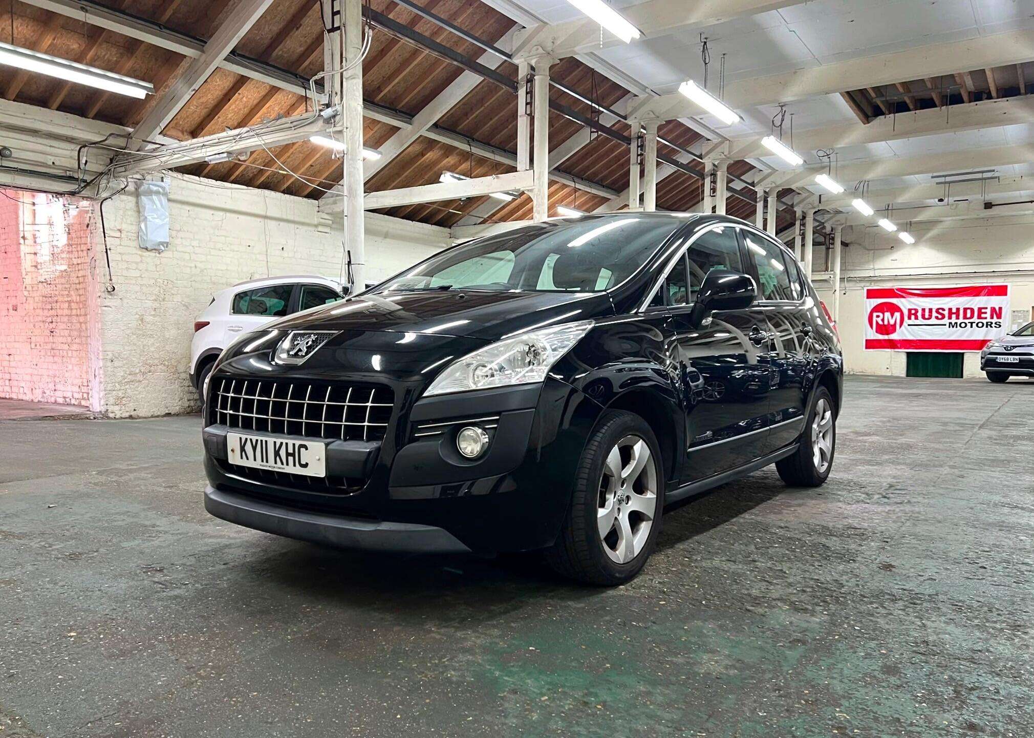A 2011 PEUGEOT 3008 1.6 VTi Sport Euro 5 5dr A 2011 PEUGEOT 3008 1.6 VTi Sport Euro 5 5dr