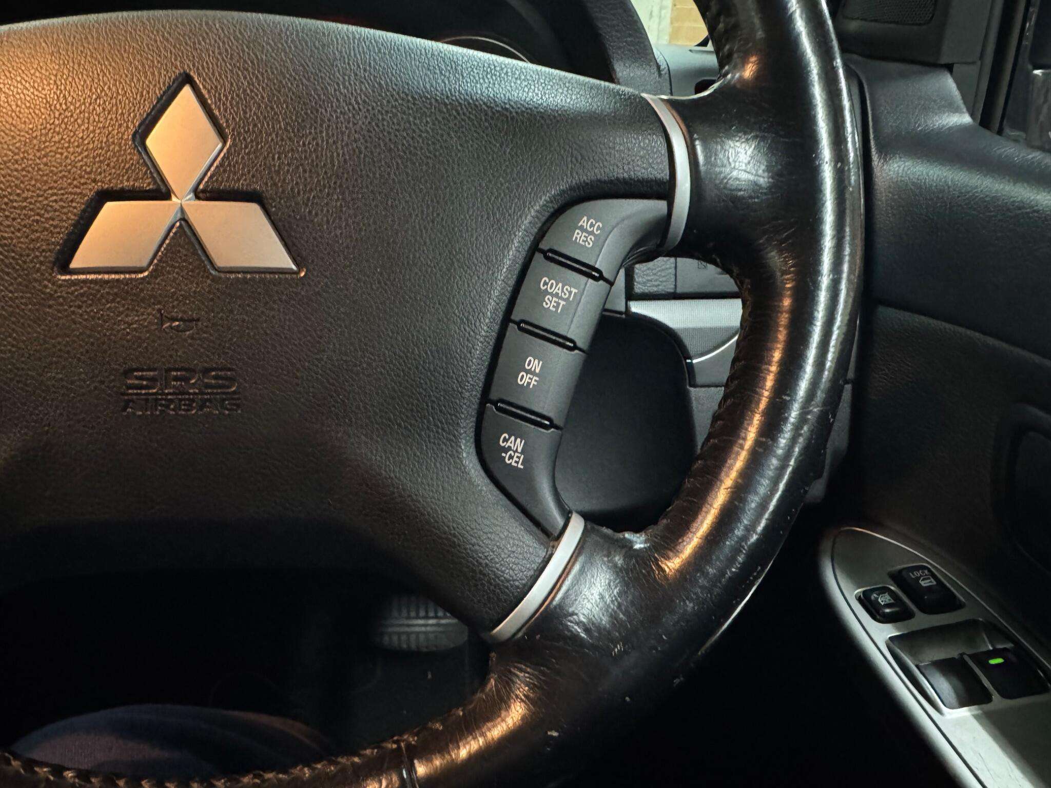 2014 MITSUBISHI SHOGUN 2014 MITSUBISHI SHOGUN