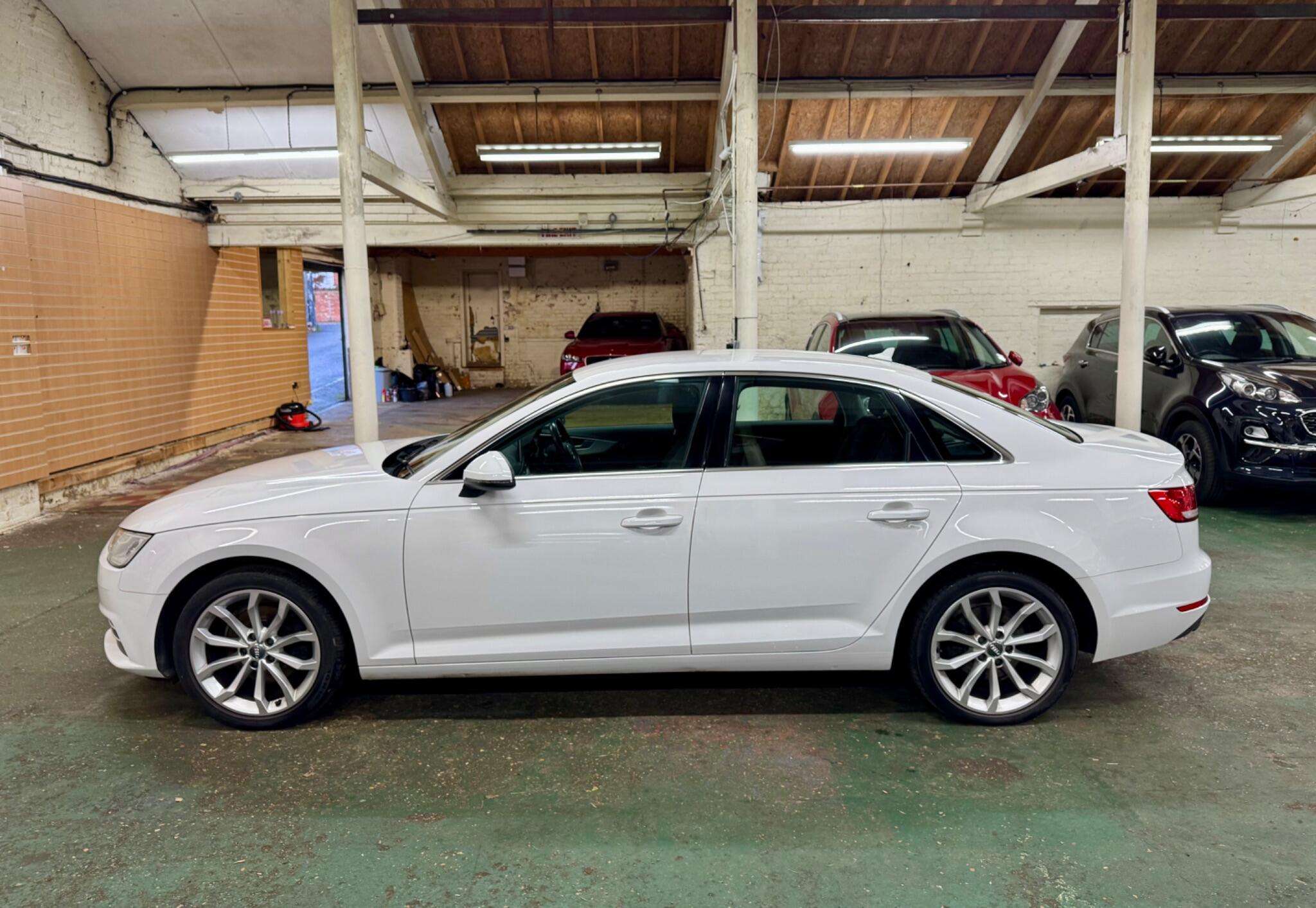 2016 AUDI A4 2016 AUDI A4