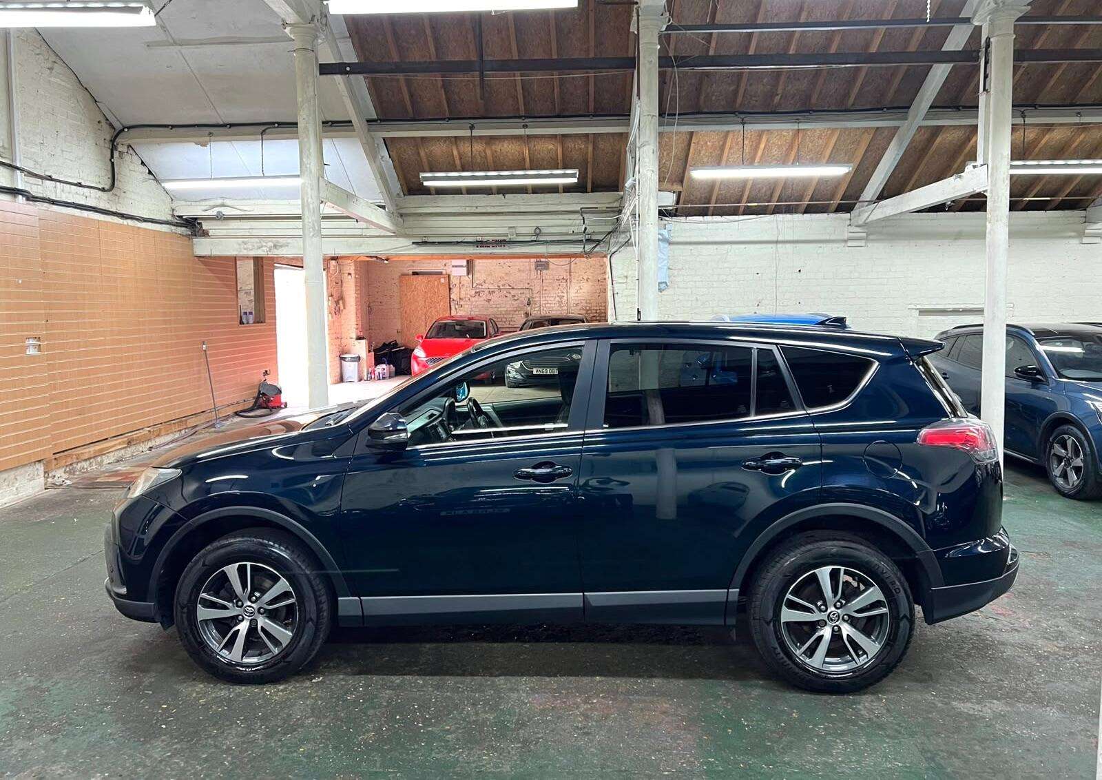 2017 TOYOTA RAV4 2017 TOYOTA RAV4