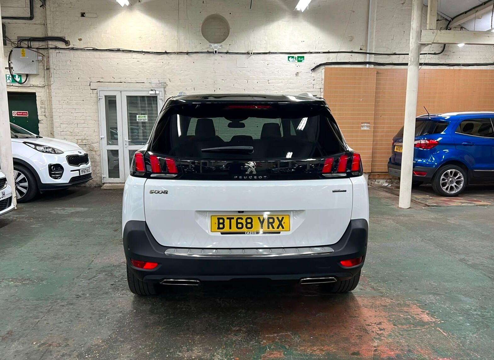2019 PEUGEOT 5008 2019 PEUGEOT 5008