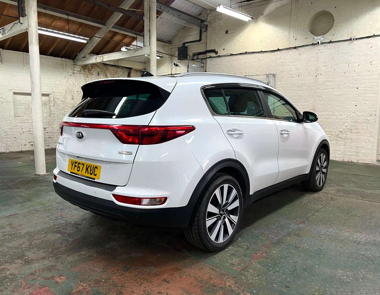 2017 KIA SPORTAGE 2017 KIA SPORTAGE