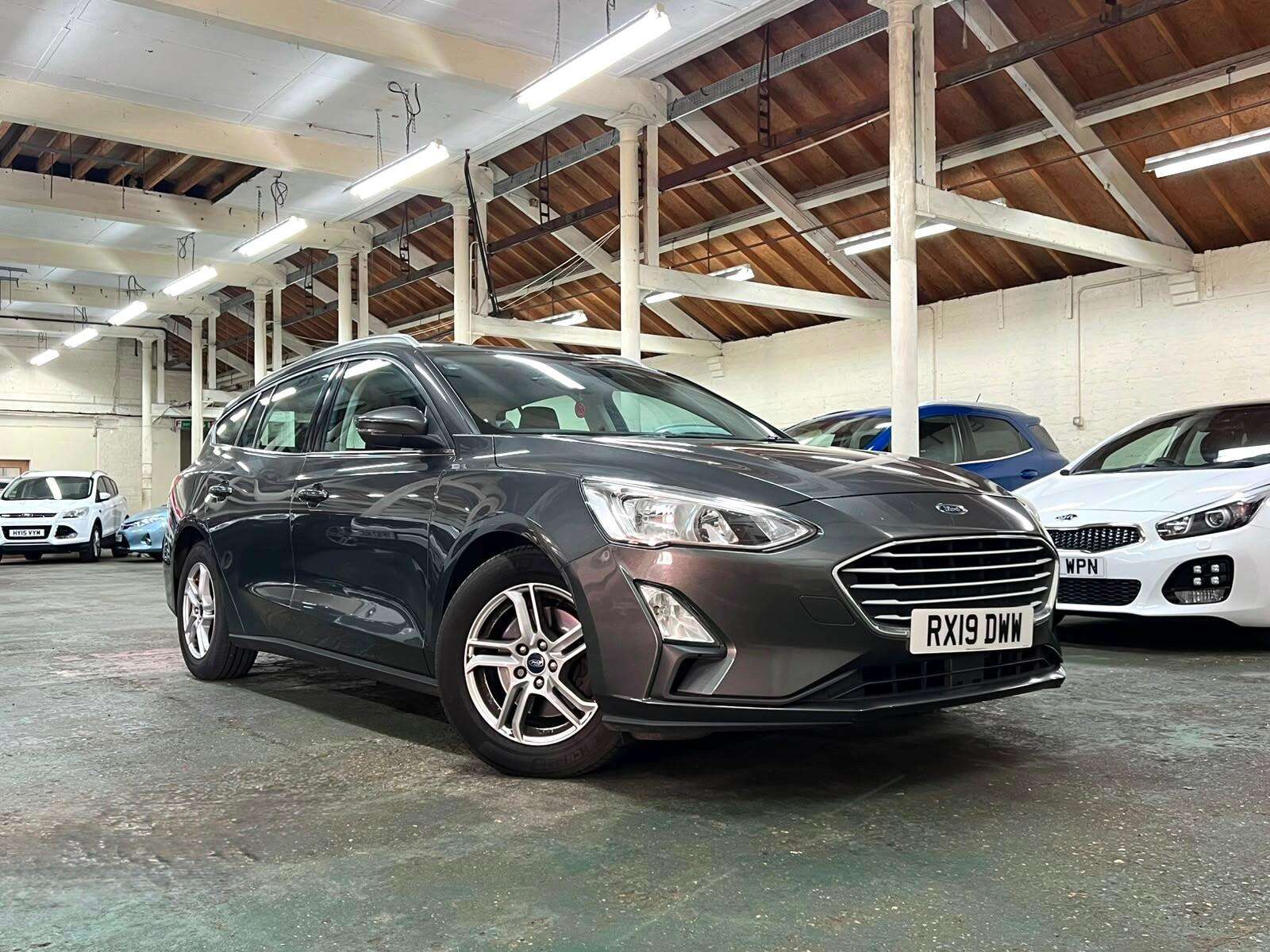 A 2019 FORD FOCUS 1.5 EcoBlue Zetec Estate 5dr Diesel Manual Euro 6 (s/s) (95 ps) A 2019 FORD FOCUS 1.5 EcoBlue Zetec Estate 5dr Diesel Manual Euro 6 (s/s) (95 ps)