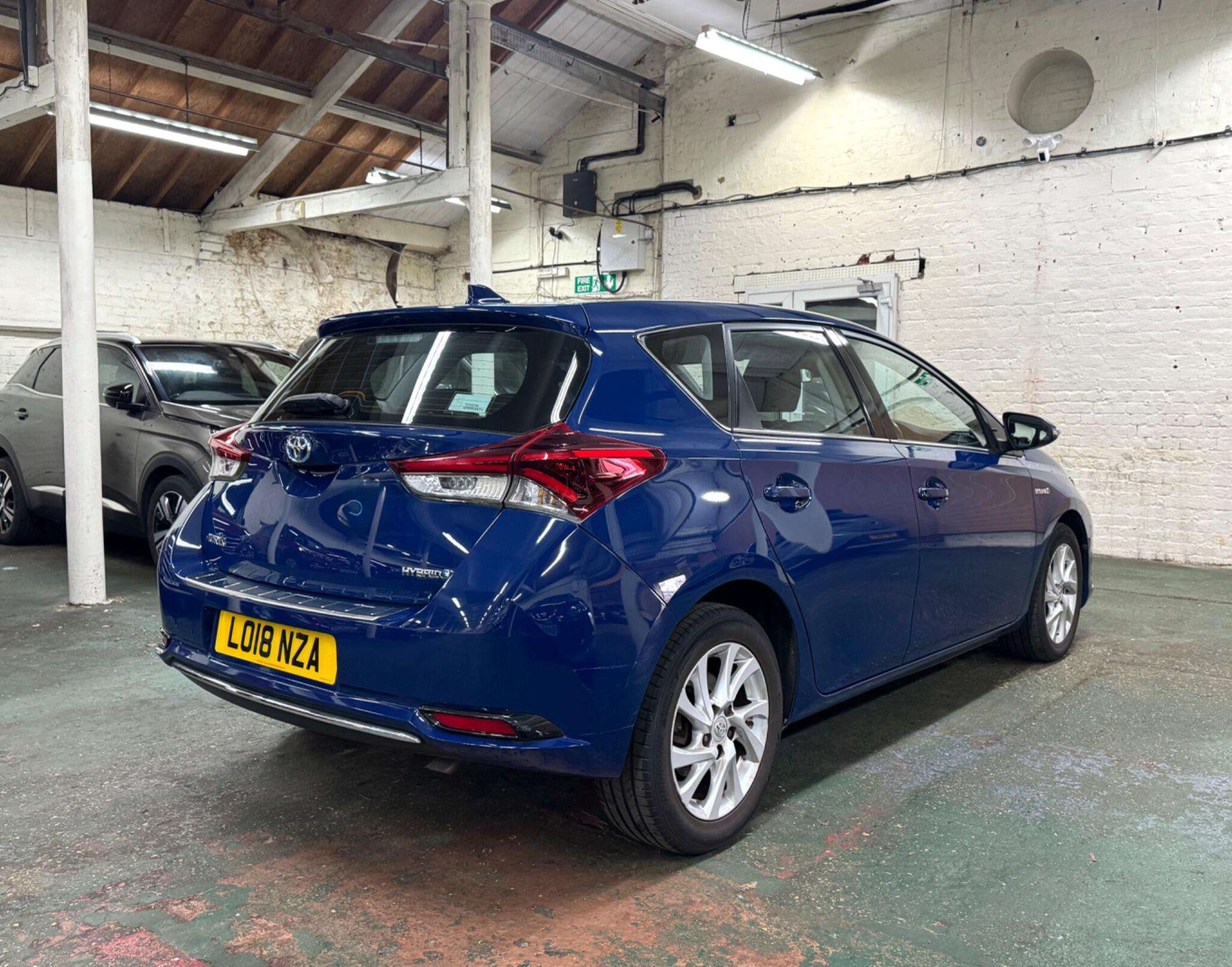 2018 TOYOTA AURIS 2018 TOYOTA AURIS