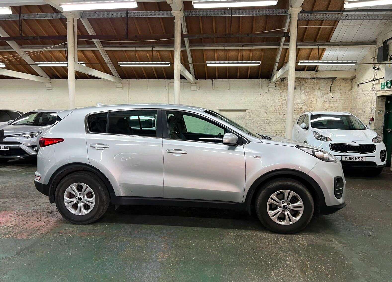 2016 KIA SPORTAGE 2016 KIA SPORTAGE