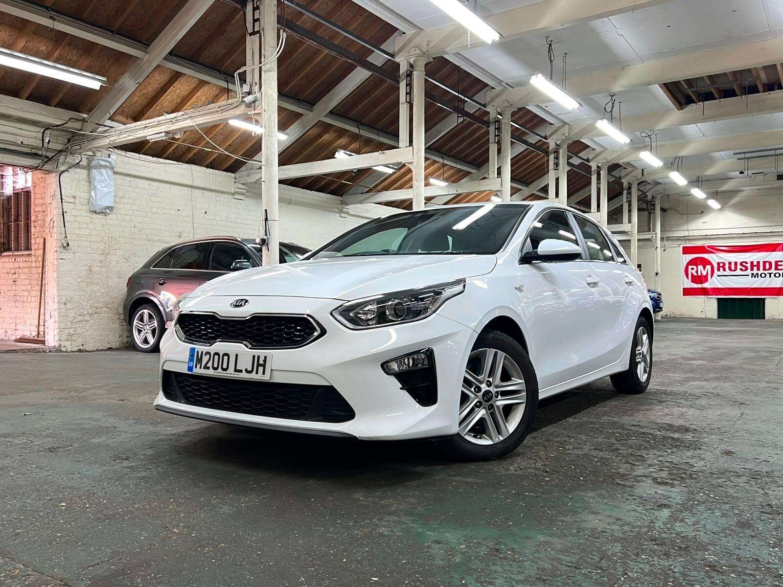 A 2018 KIA CEED 1.6 CRDi ECO 2 Euro 6 (s/s) 5dr A 2018 KIA CEED 1.6 CRDi ECO 2 Euro 6 (s/s) 5dr