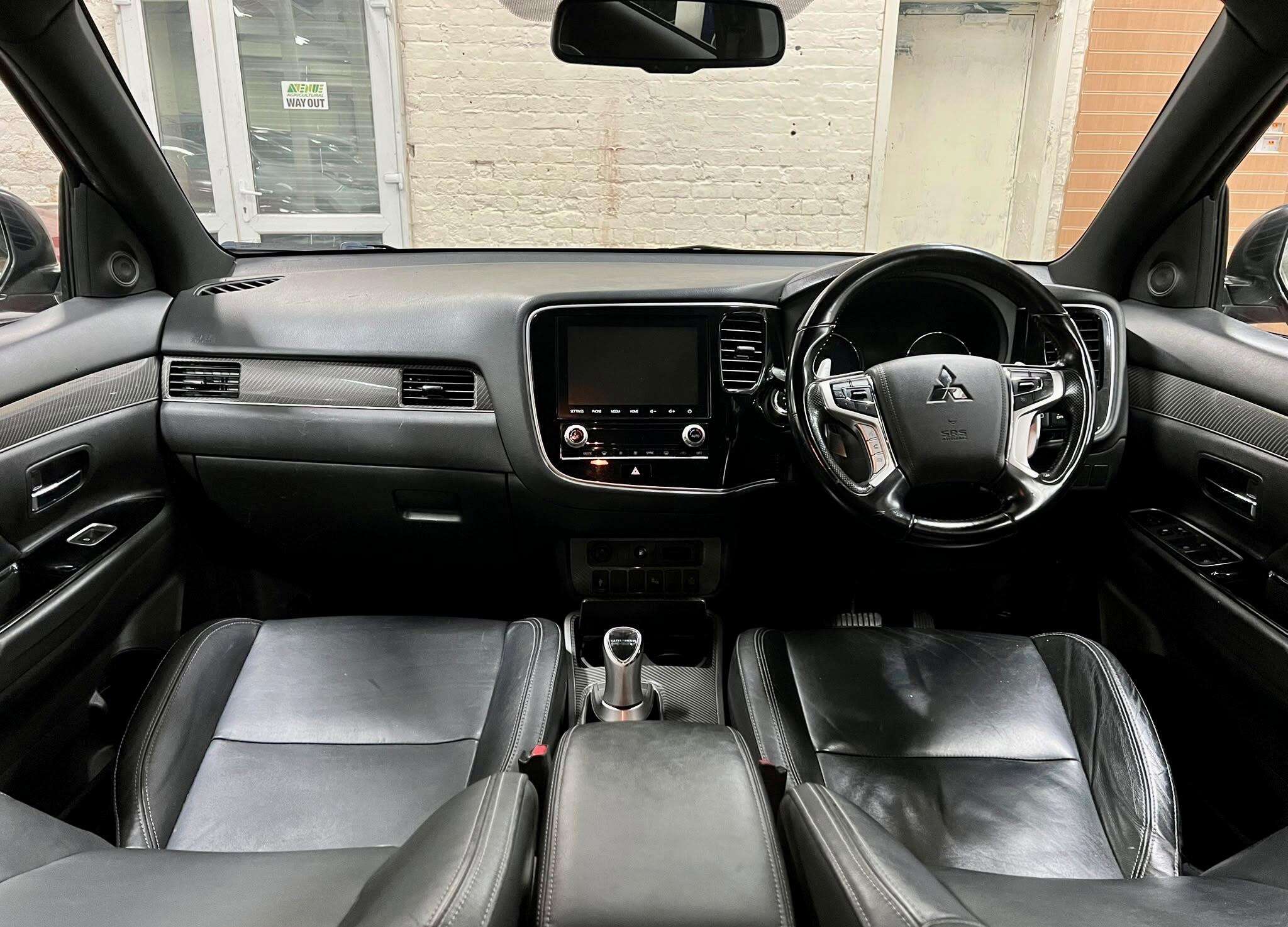 2020 MITSUBISHI OUTLANDER 2020 MITSUBISHI OUTLANDER