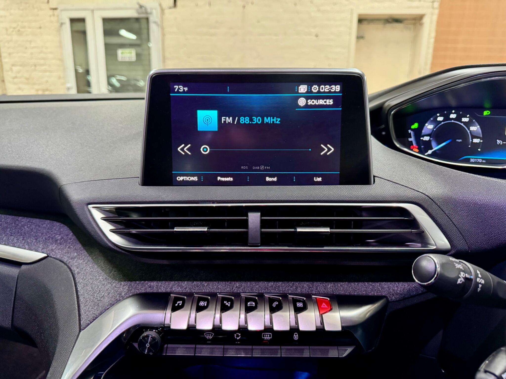 2018 PEUGEOT 5008 2018 PEUGEOT 5008