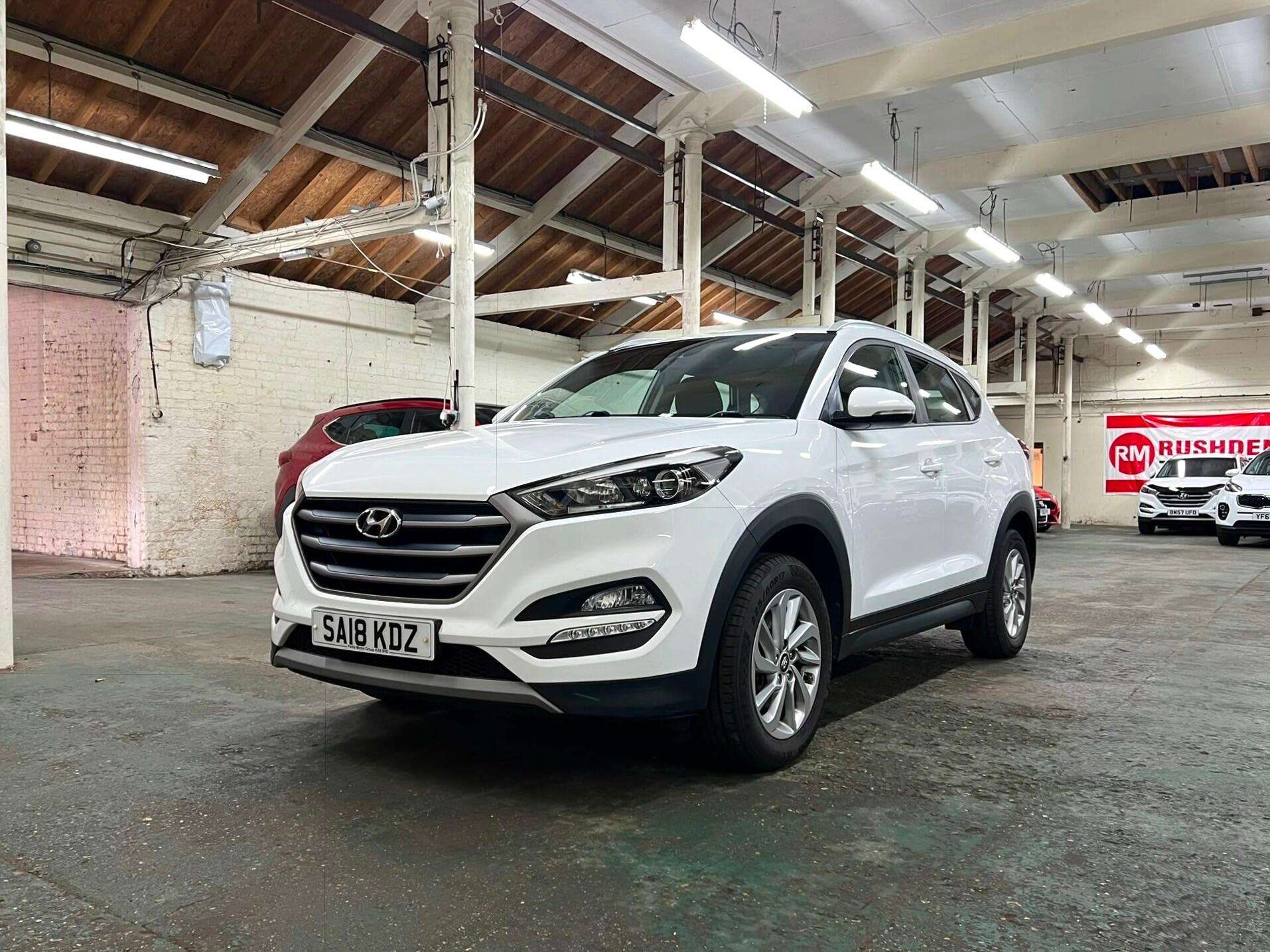 A 2018 HYUNDAI TUCSON 1.6 GDi Blue Drive SE Euro 6 (s/s) 5dr A 2018 HYUNDAI TUCSON 1.6 GDi Blue Drive SE Euro 6 (s/s) 5dr