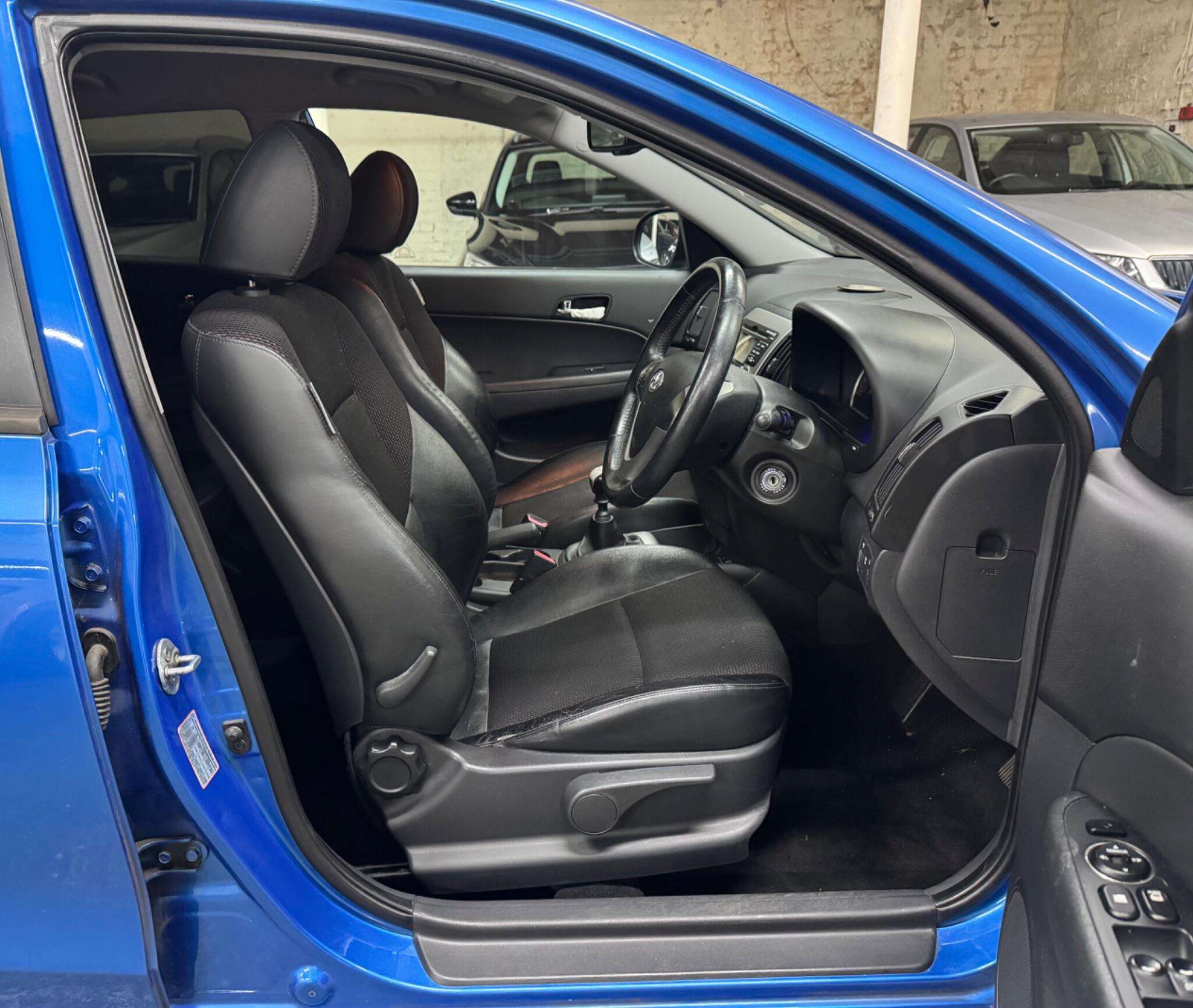 2010 HYUNDAI I30 2010 HYUNDAI I30