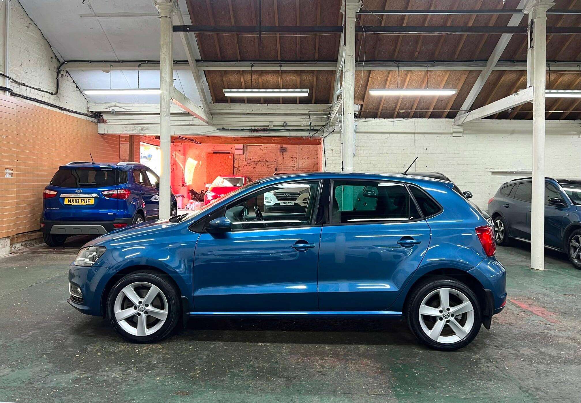2015 VOLKSWAGEN POLO 2015 VOLKSWAGEN POLO