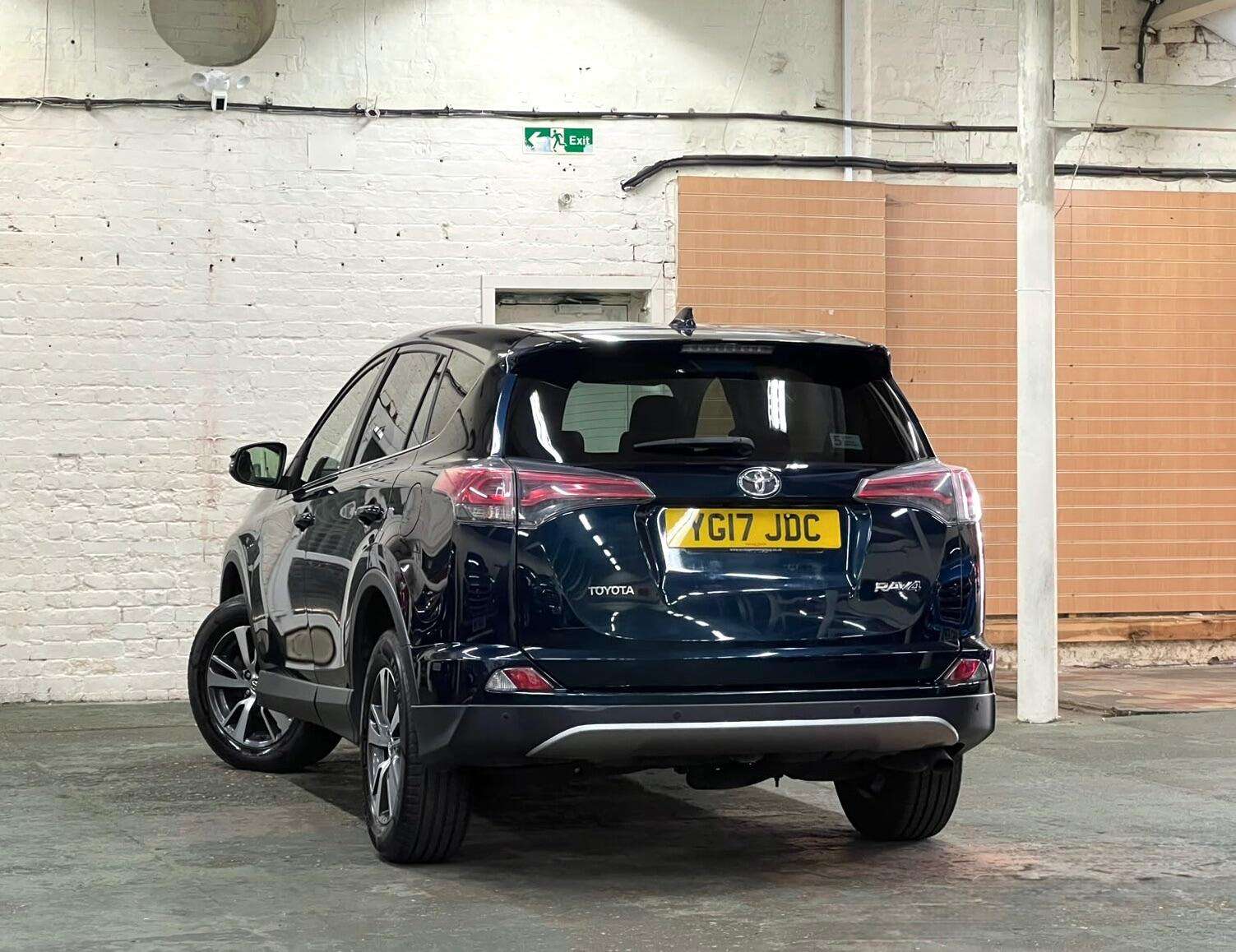 2017 TOYOTA RAV4 2017 TOYOTA RAV4