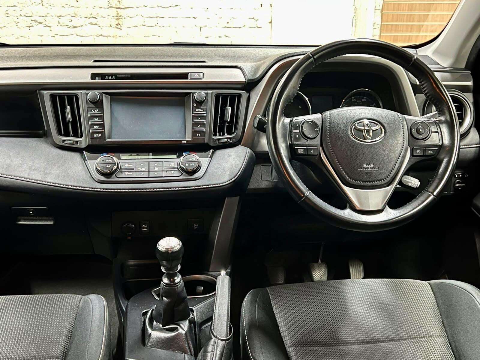 2017 TOYOTA RAV4 2017 TOYOTA RAV4