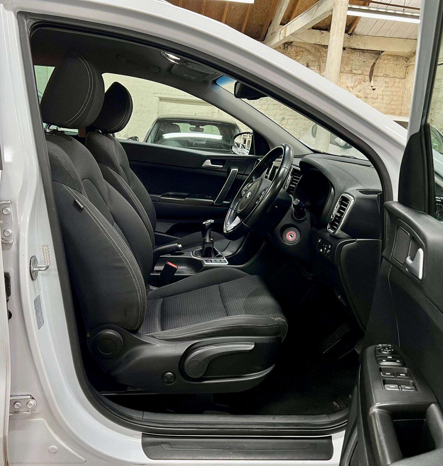 2016 KIA SPORTAGE 2016 KIA SPORTAGE