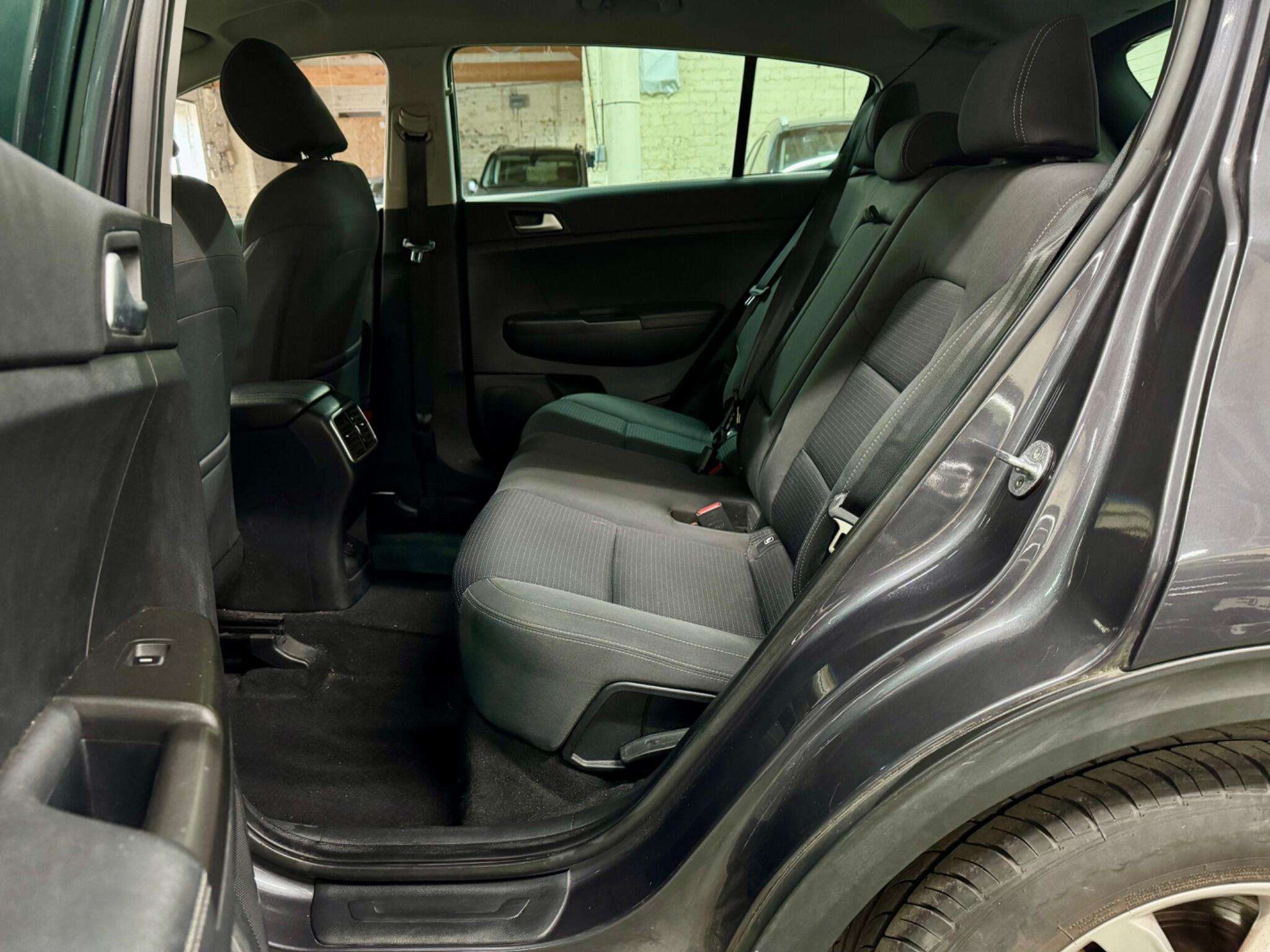 2017 KIA SPORTAGE 2017 KIA SPORTAGE