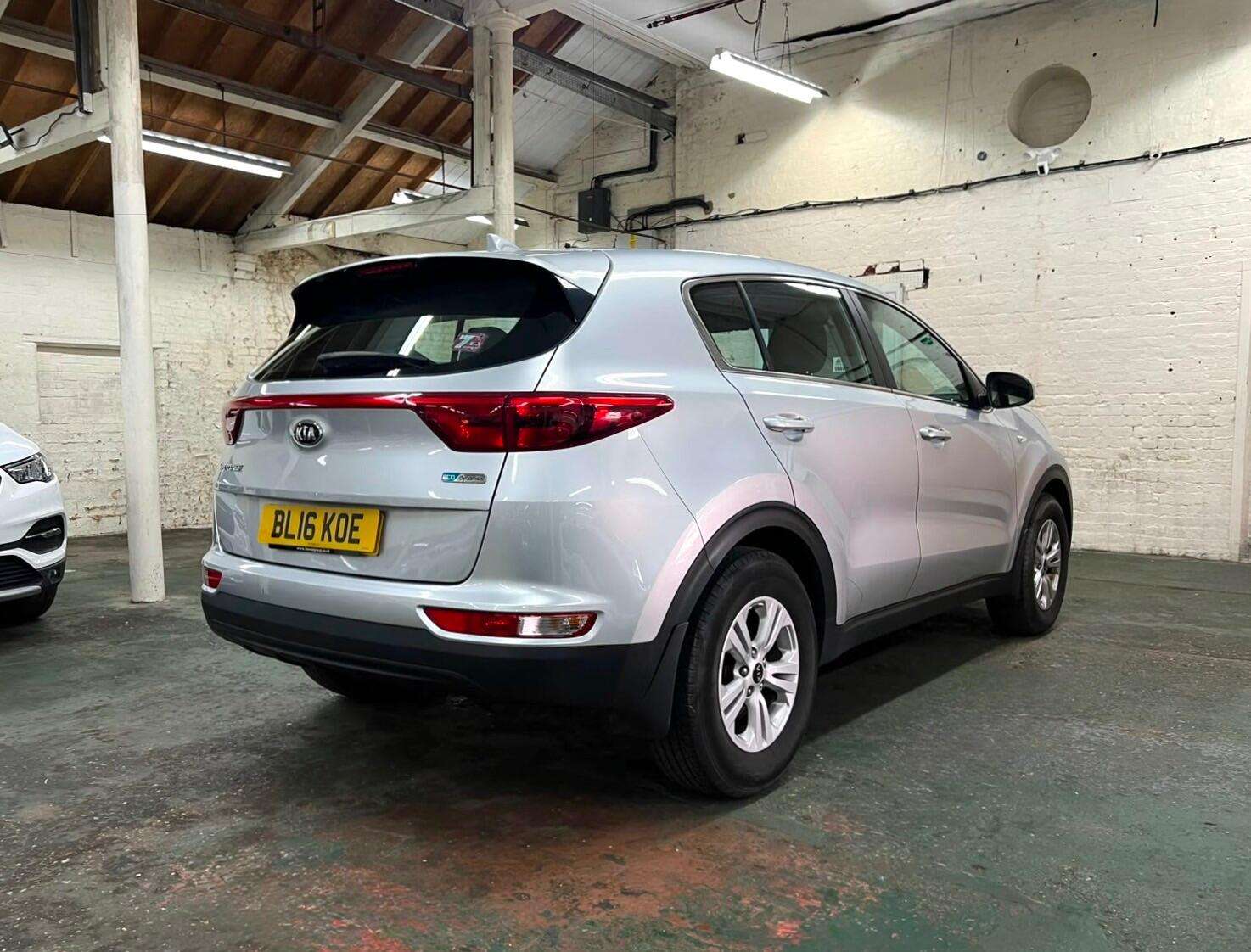 2016 KIA SPORTAGE 2016 KIA SPORTAGE