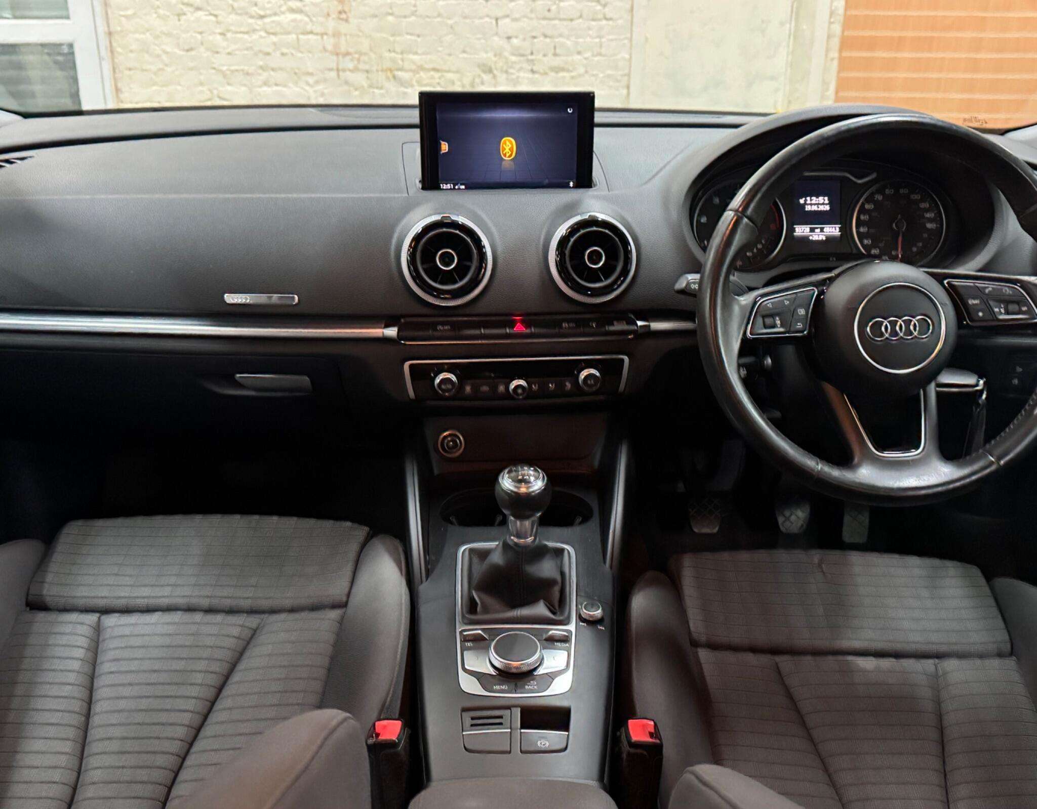 2016 AUDI A3 2016 AUDI A3