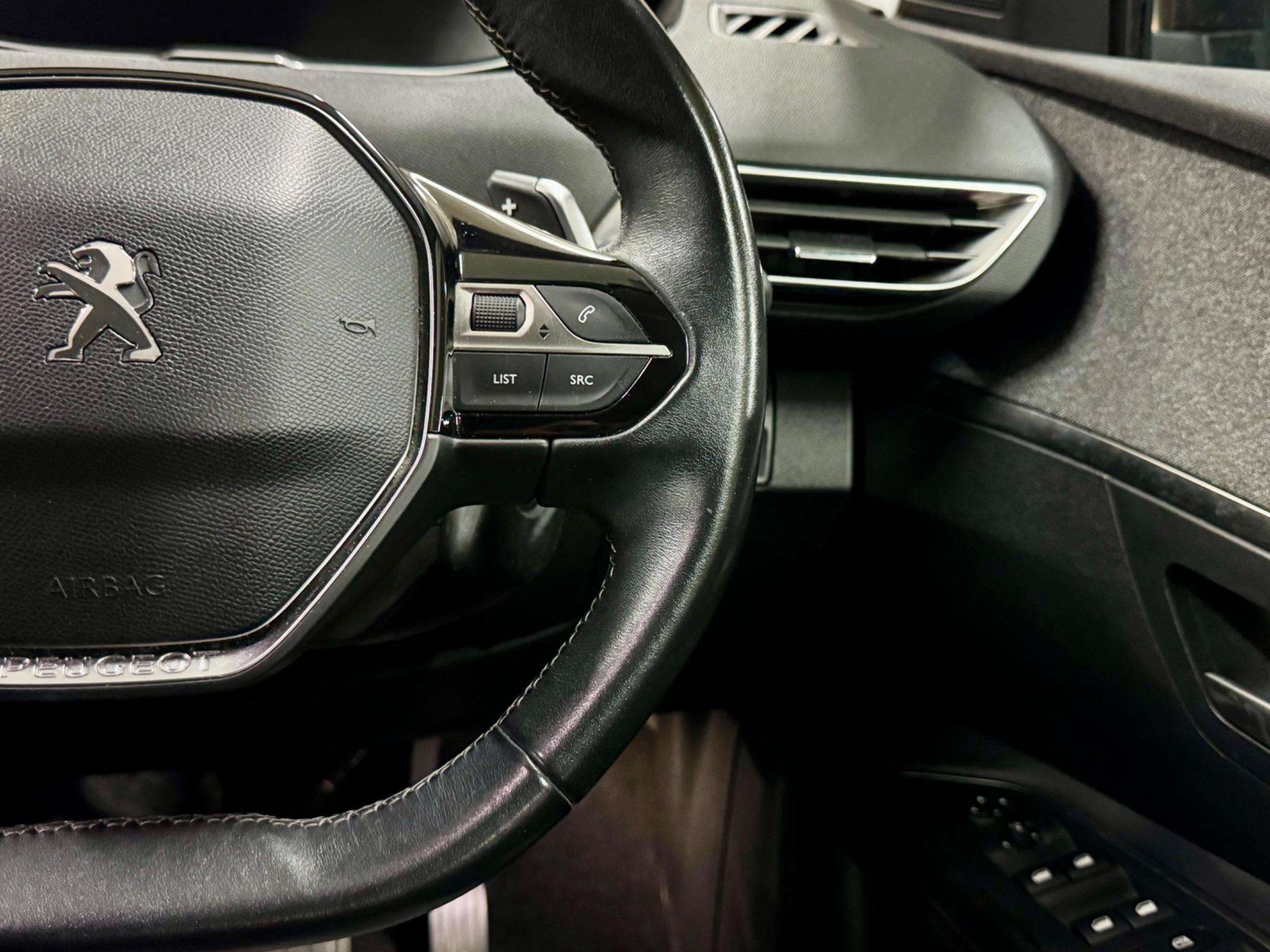 2018 PEUGEOT 5008 2018 PEUGEOT 5008