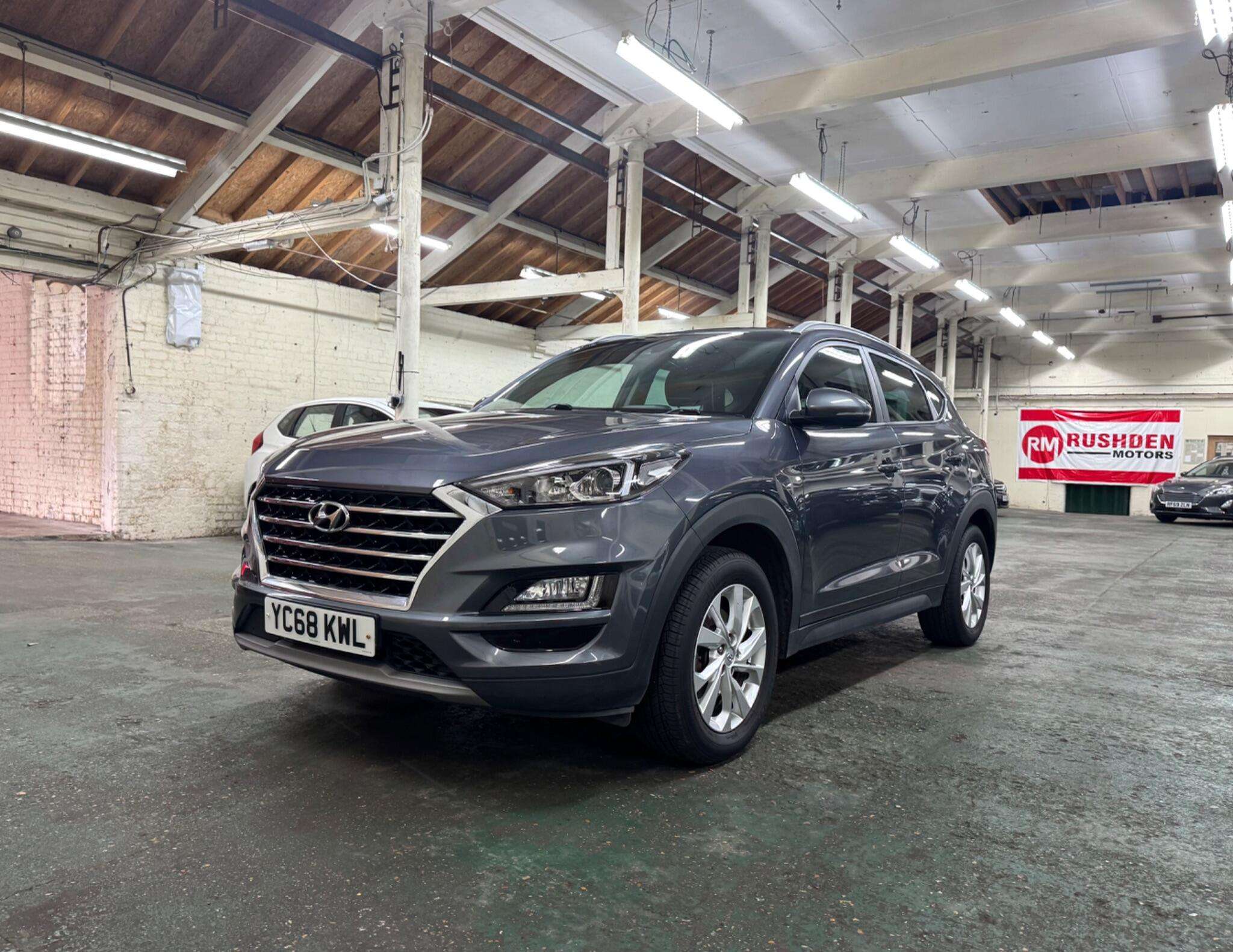 A 2018 HYUNDAI TUCSON 1.6 CRDi SE Nav Euro 6 (s/s) 5dr A 2018 HYUNDAI TUCSON 1.6 CRDi SE Nav Euro 6 (s/s) 5dr