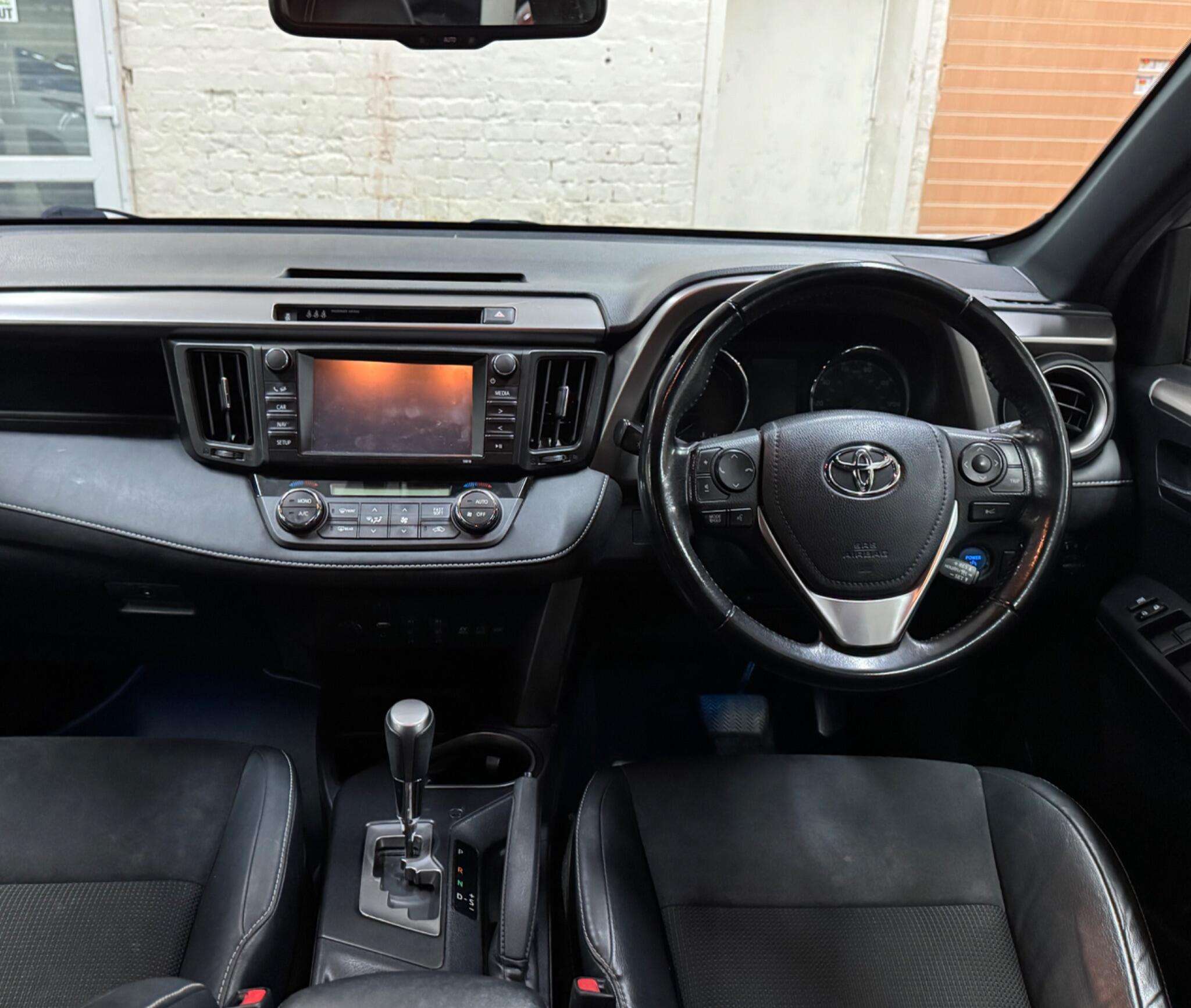 2018 TOYOTA RAV4 2018 TOYOTA RAV4