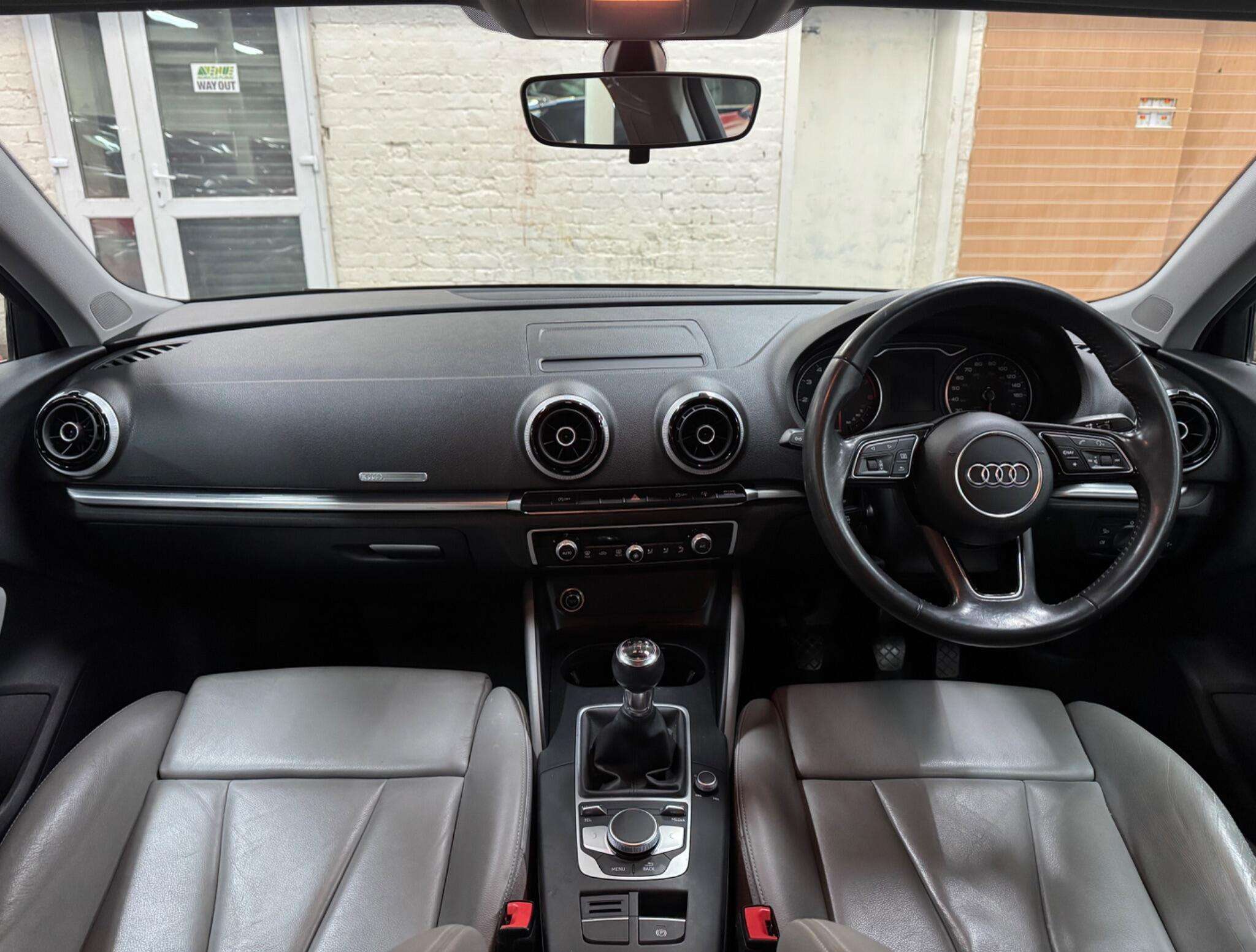 2016 AUDI A3 2016 AUDI A3