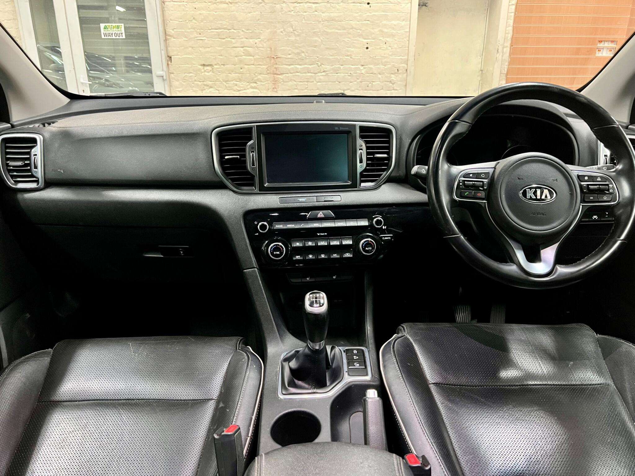 2017 KIA SPORTAGE 2017 KIA SPORTAGE