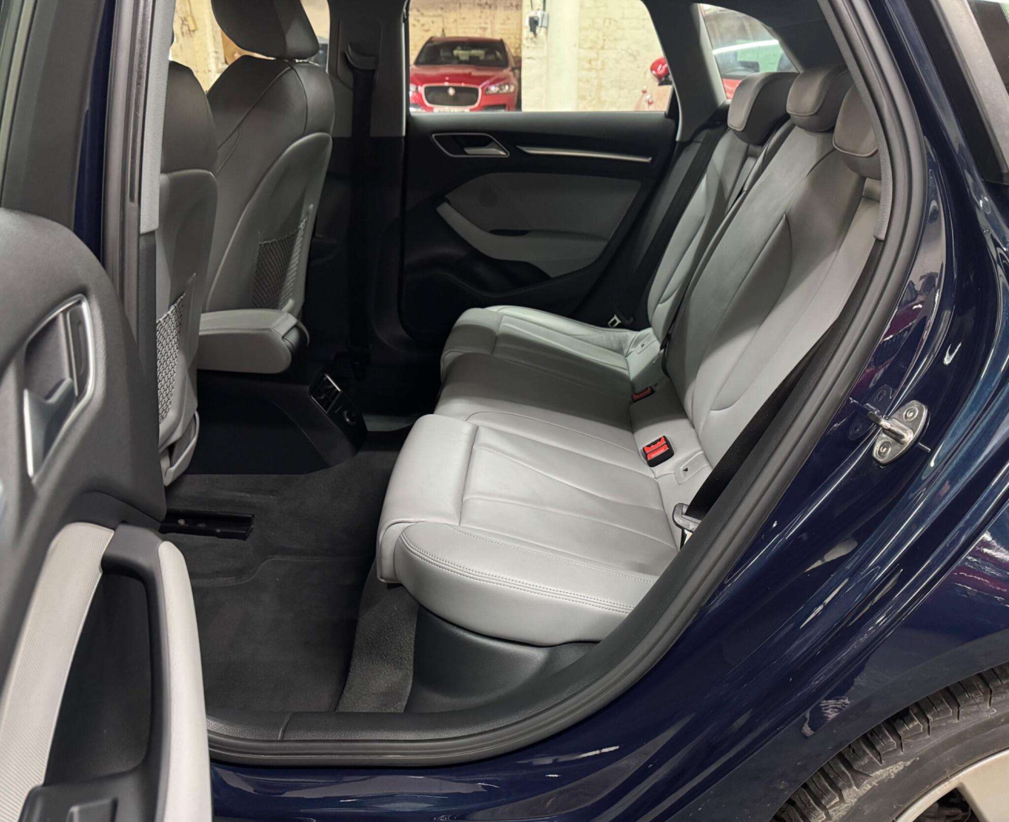 2016 AUDI A3 2016 AUDI A3