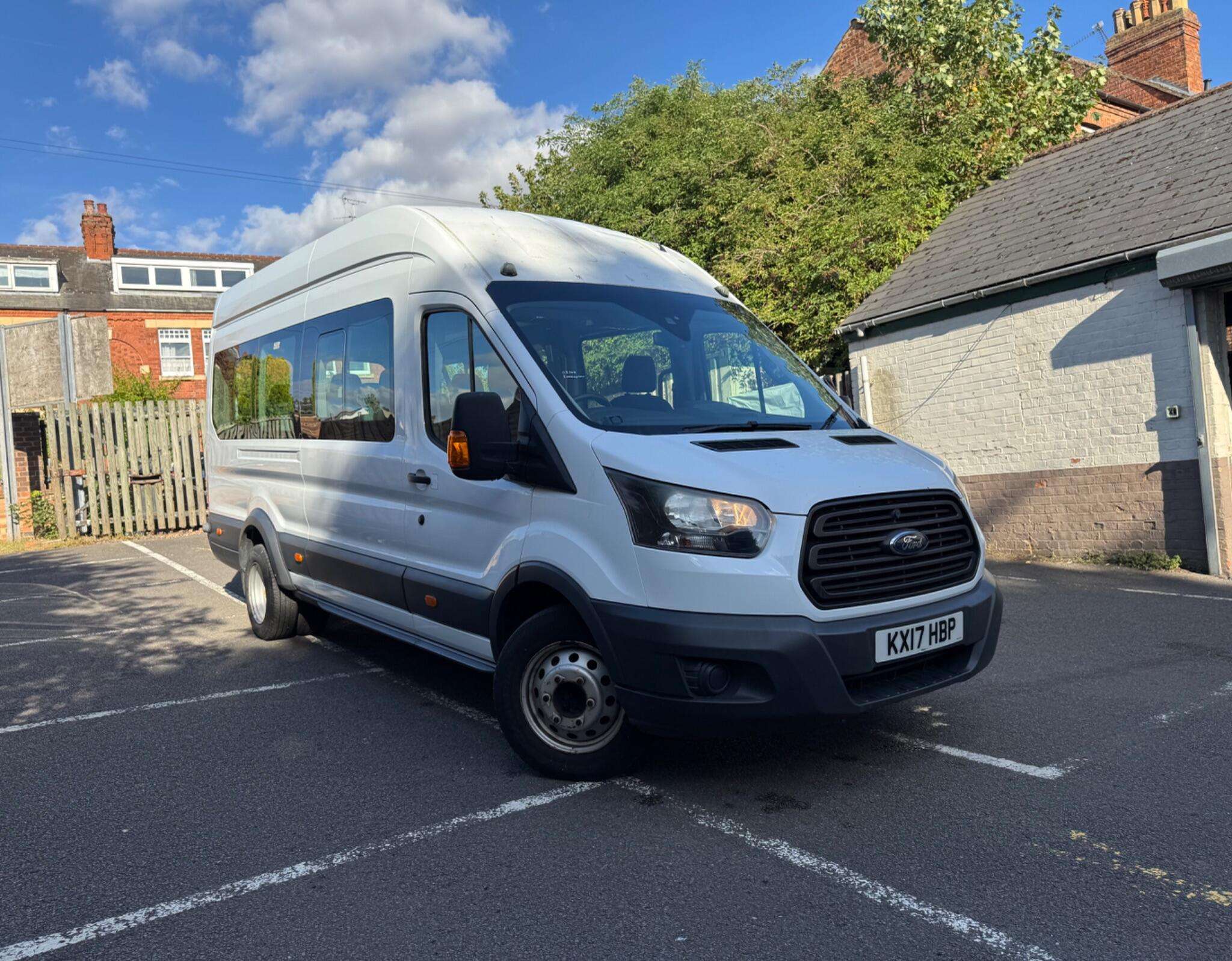 A 2017 FORD TRANSIT 2.2 TDCi 460 HDT Trend Minibus 5dr Diesel Manual L4 H3 (18 seats) (196 g/km, 123 bhp) A 2017 FORD TRANSIT 2.2 TDCi 460 HDT Trend Minibus 5dr Diesel Manual L4 H3 (18 seats) (196 g/km, 123 bhp)