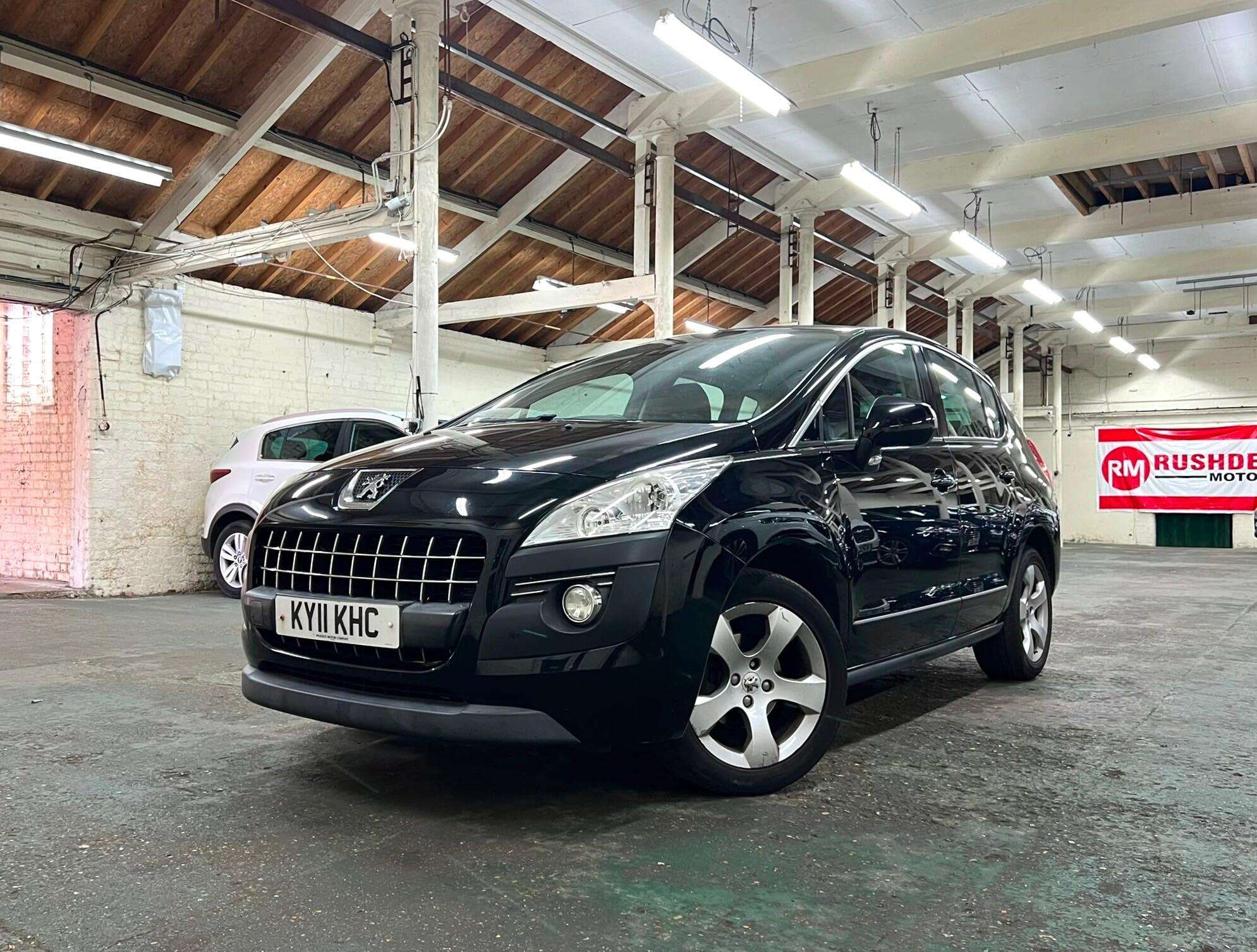 A 2011 PEUGEOT 3008 1.6 VTi Sport Euro 5 5dr A 2011 PEUGEOT 3008 1.6 VTi Sport Euro 5 5dr